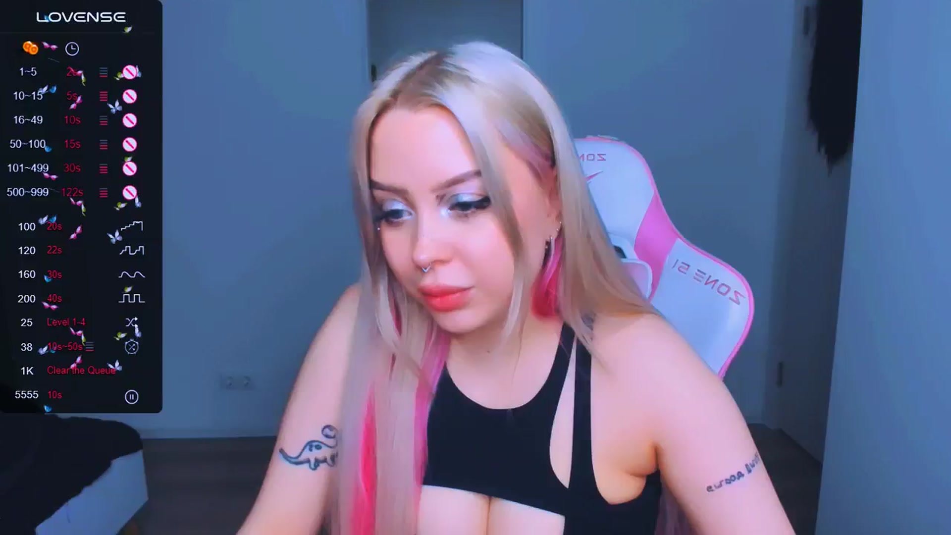 Gallery image thumbnail from MonaLauu's myfreecams stream on, 03/20/2025, 17:17 image 12 of 20