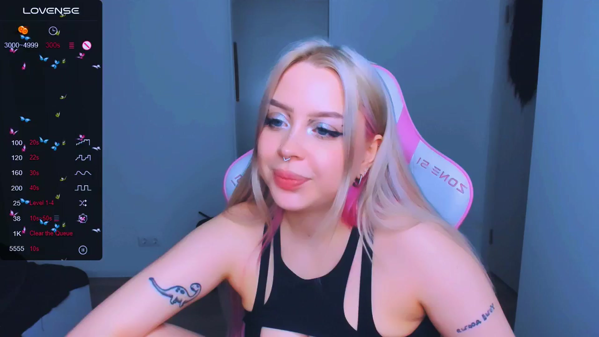 Gallery image thumbnail from MonaLauu's myfreecams stream on, 03/20/2025, 17:17 image 17 of 20
