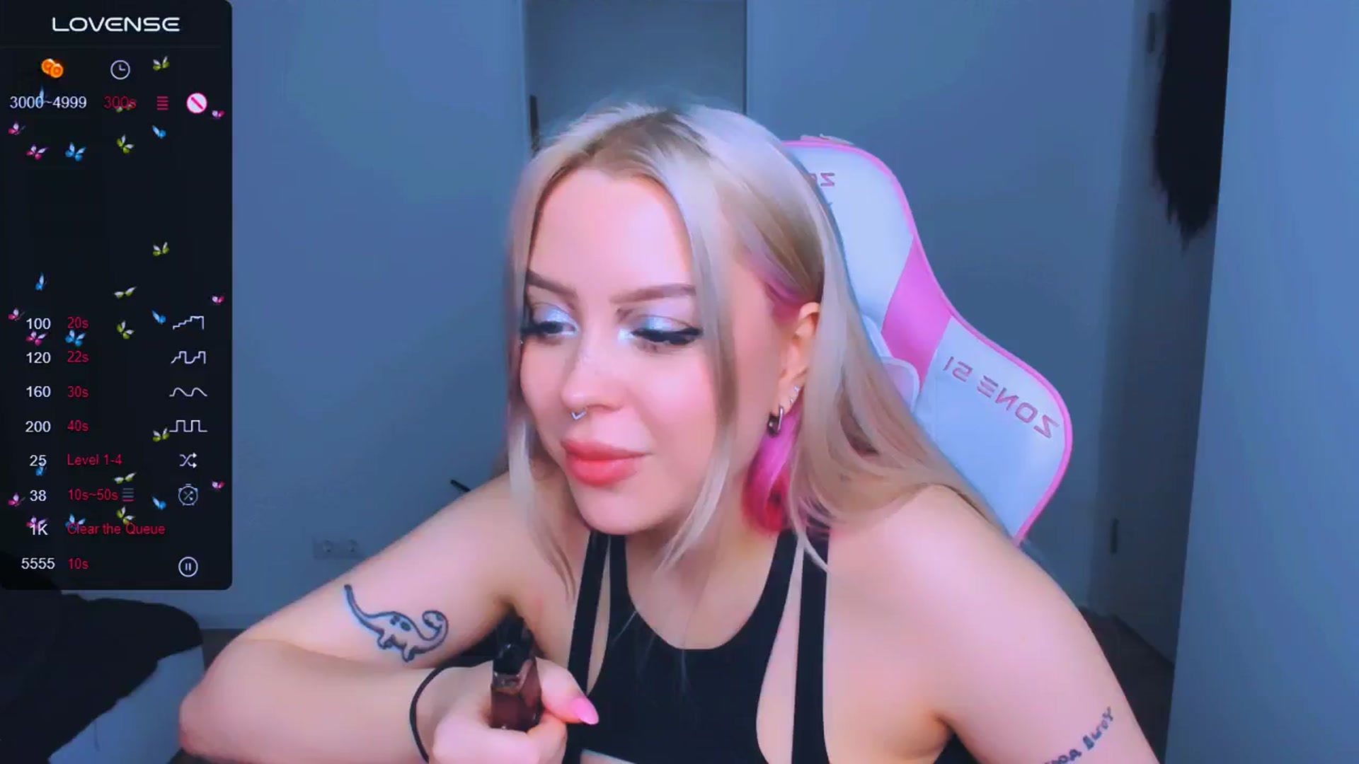 Gallery image thumbnail from MonaLauu's myfreecams stream on, 03/20/2025, 17:17 image 19 of 20