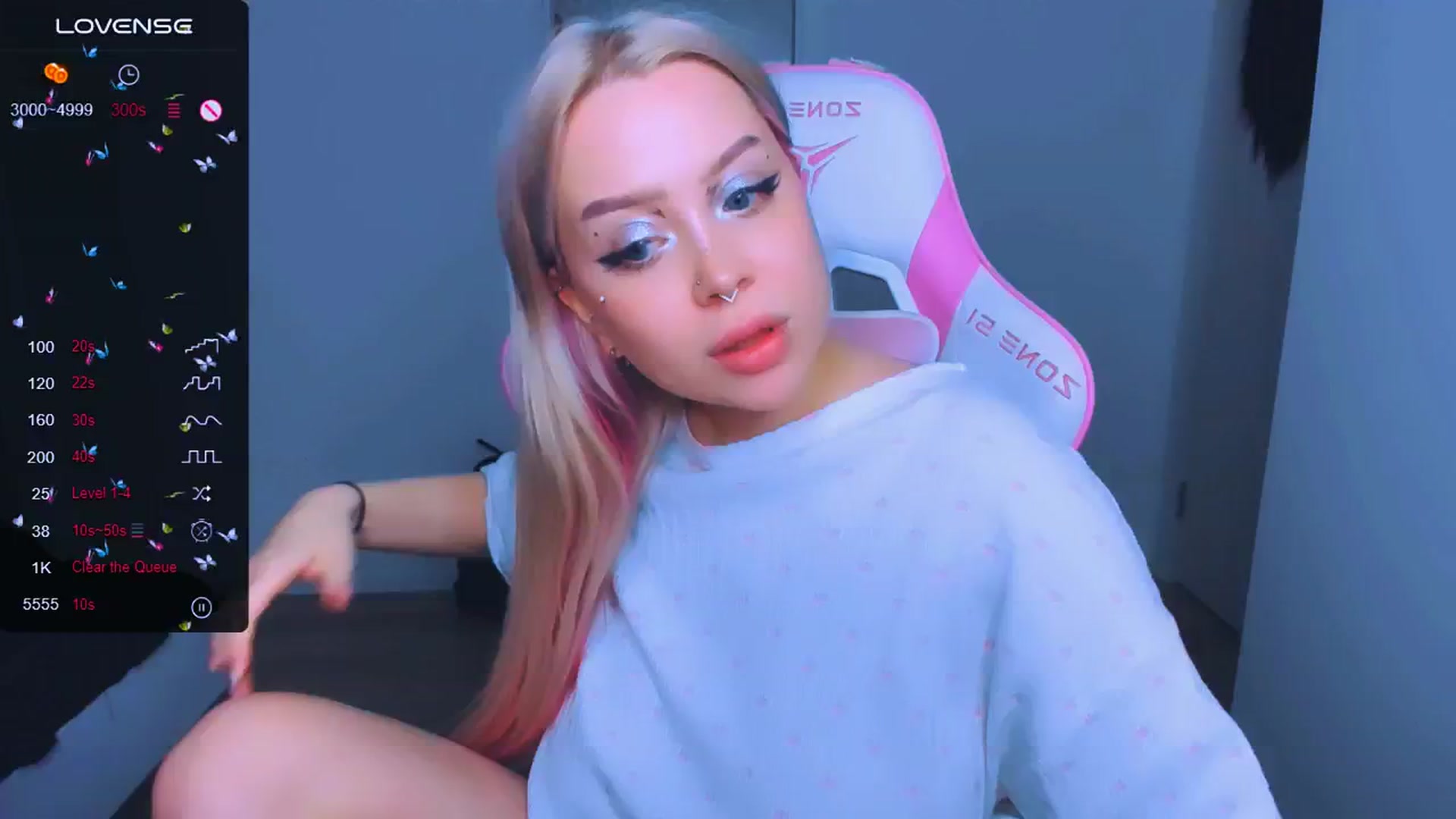 Gallery image thumbnail from MonaLauu's myfreecams stream on, 03/20/2025, 18:08 image 12 of 20