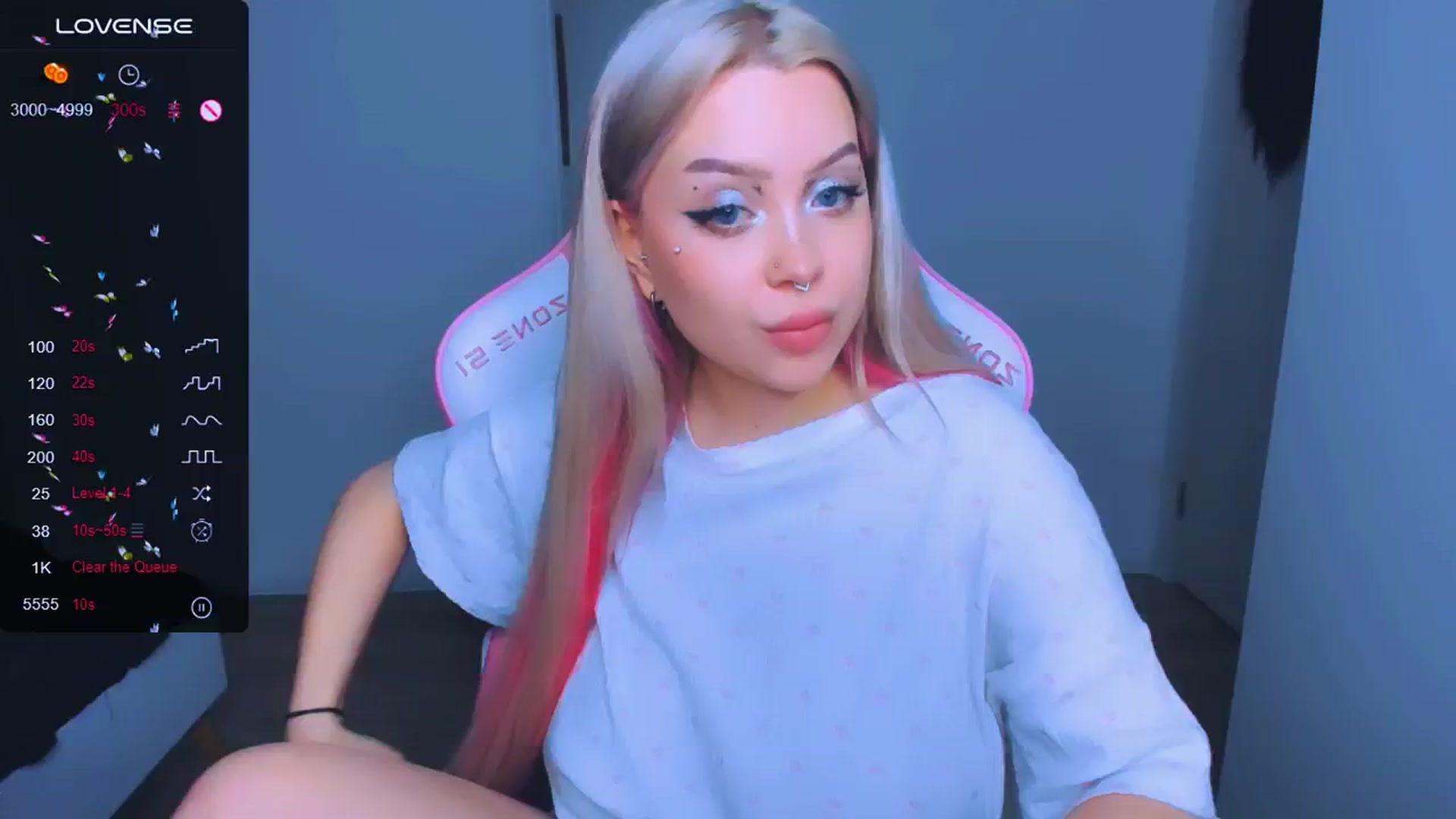 Gallery image thumbnail from MonaLauu's myfreecams stream on, 03/20/2025, 18:08 image 9 of 20