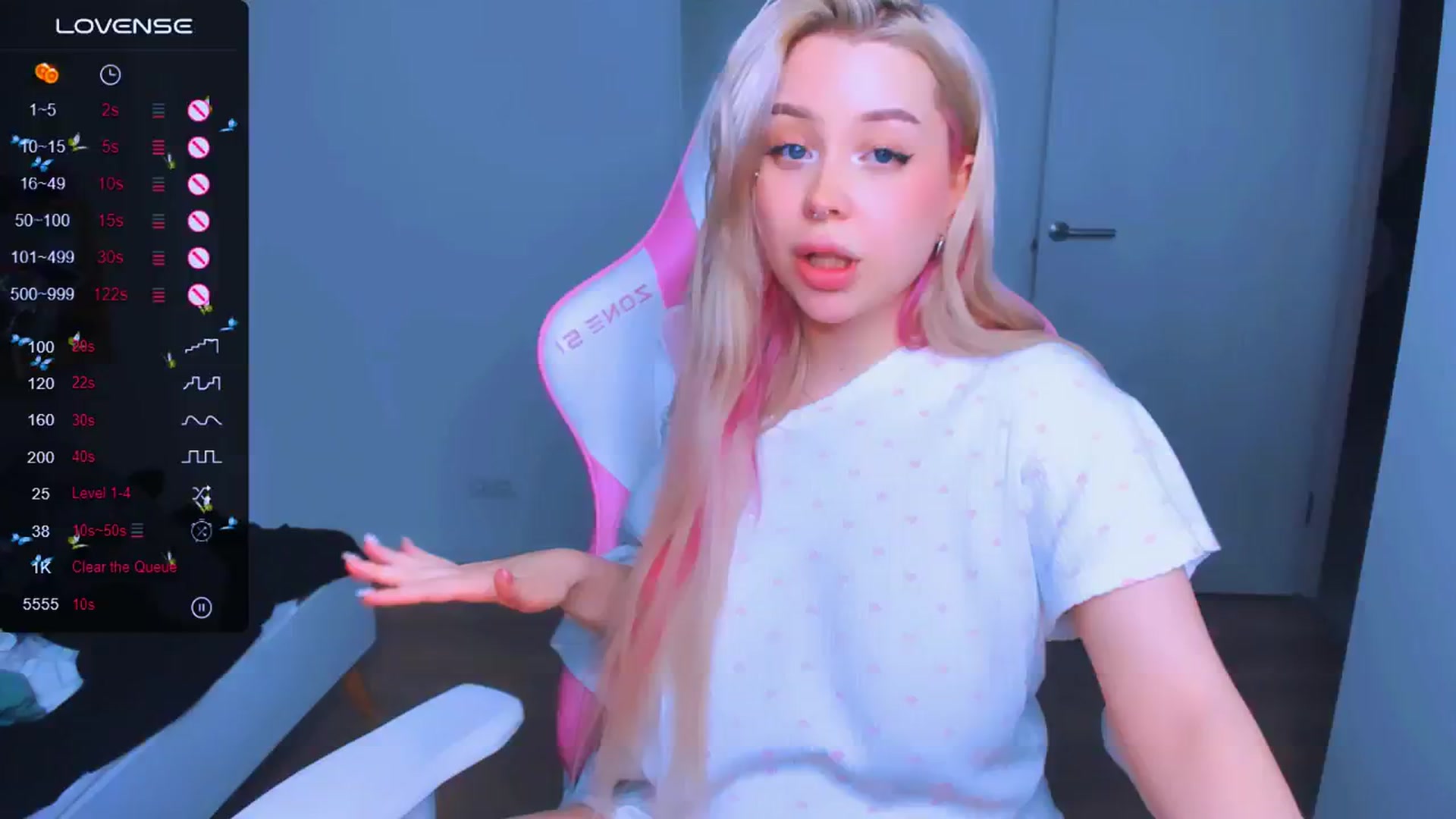Gallery image thumbnail from MonaLauu's myfreecams stream on, 03/24/2025, 24:03 image 13 of 20