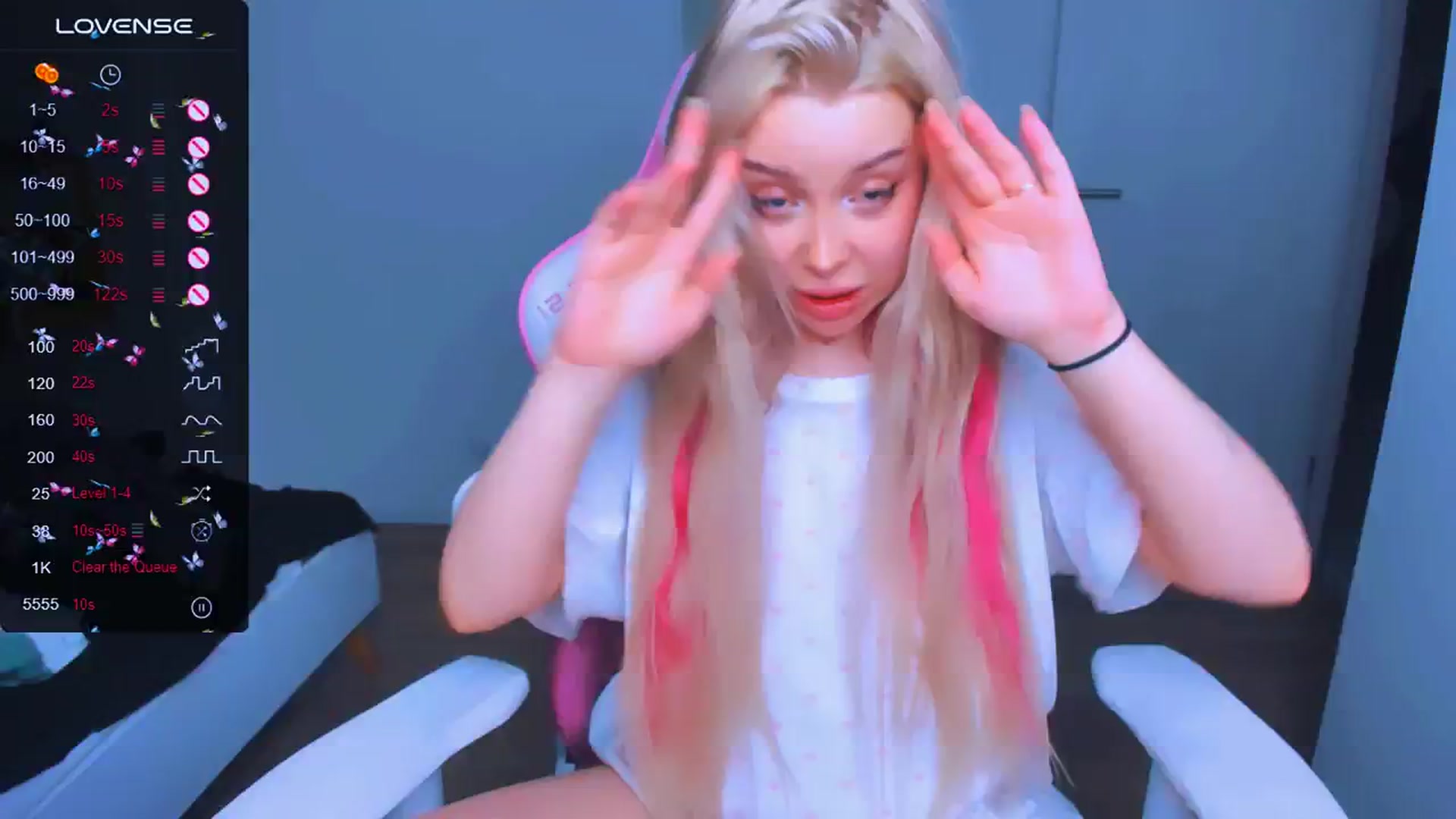 Gallery image thumbnail from MonaLauu's myfreecams stream on, 03/24/2025, 24:03 image 10 of 20