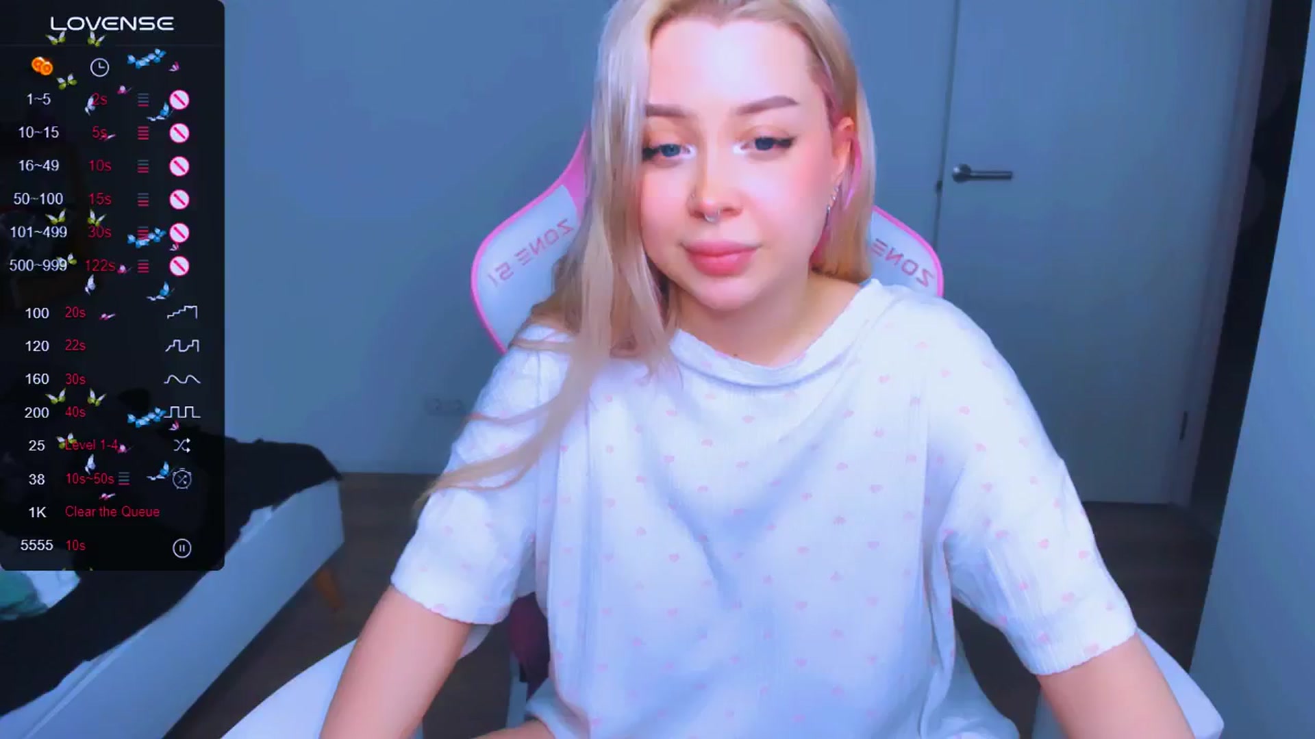 Gallery image thumbnail from MonaLauu's myfreecams stream on, 03/24/2025, 24:03 image 8 of 20
