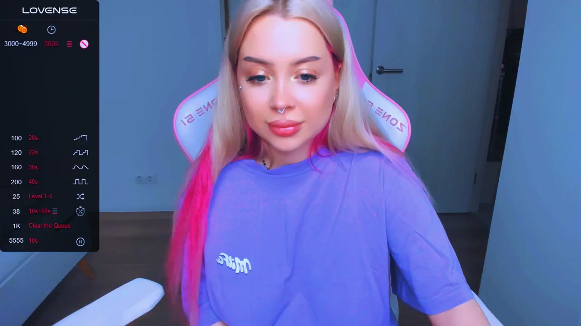 Gallery image thumbnail from MonaLauu's myfreecams stream on, 03/27/2025, 07:52 image 17 of 20