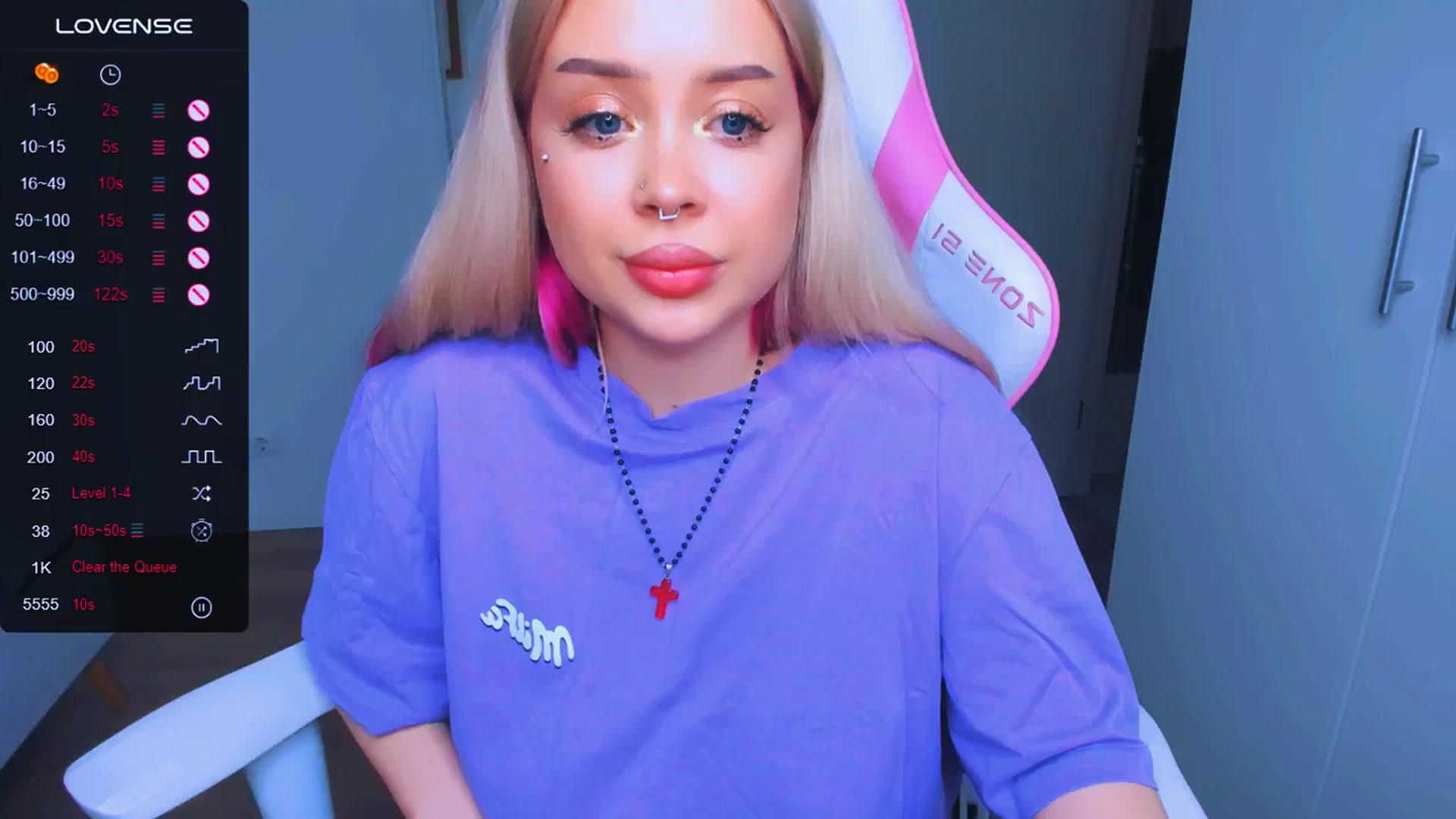 Gallery image thumbnail from MonaLauu's myfreecams stream on, 03/27/2025, 07:52 image 9 of 20
