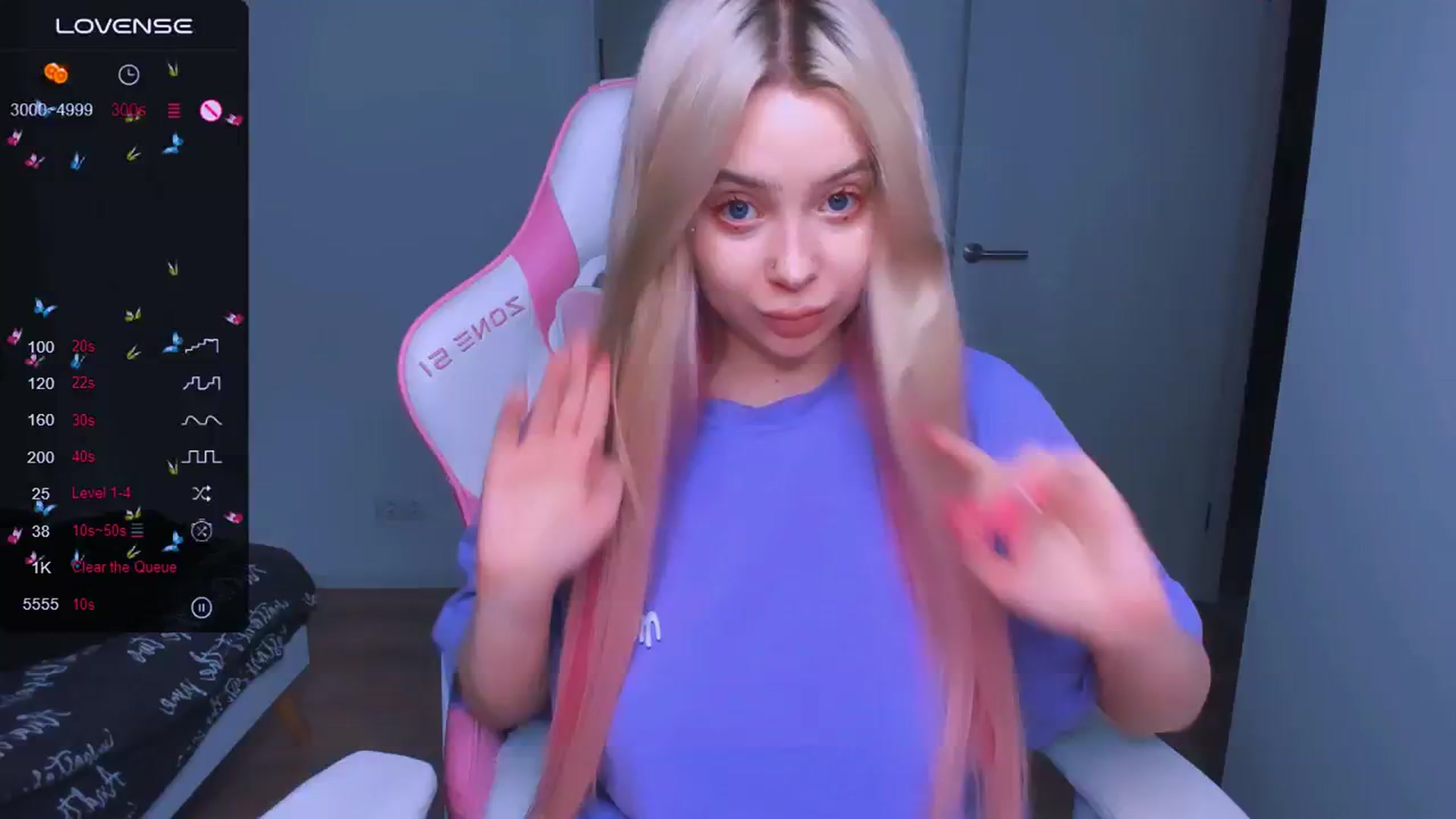 Gallery image thumbnail from MonaLauu's myfreecams stream on, 04/25/2025, 23:21 image 6 of 20