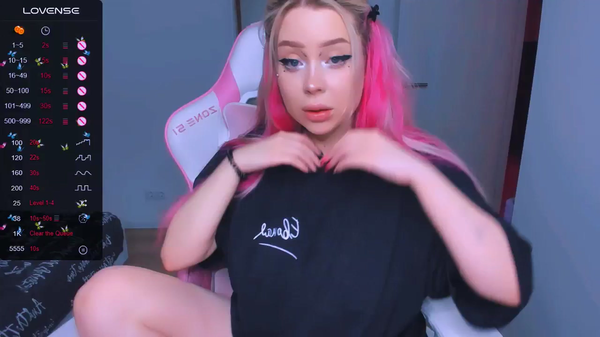Gallery image thumbnail from MonaLauu's myfreecams stream on, 04/29/2025, 05:56 image 10 of 20