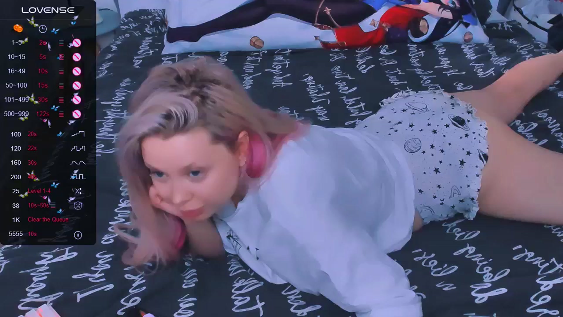 Gallery image thumbnail from MonaLauu's myfreecams stream on, 04/30/2025, 12:15 image 2 of 20
