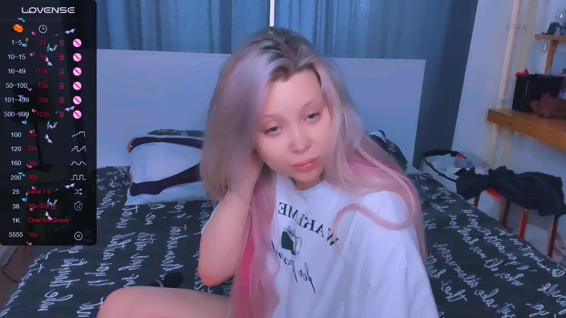 Gallery image thumbnail from MonaLauu's myfreecams stream on, 04/30/2025, 12:15 image 18 of 20