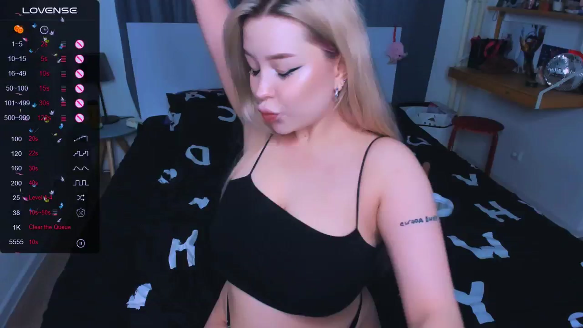 Gallery image thumbnail from MonaLauu's myfreecams stream on, 05/05/2025, 11:54 image 4 of 20