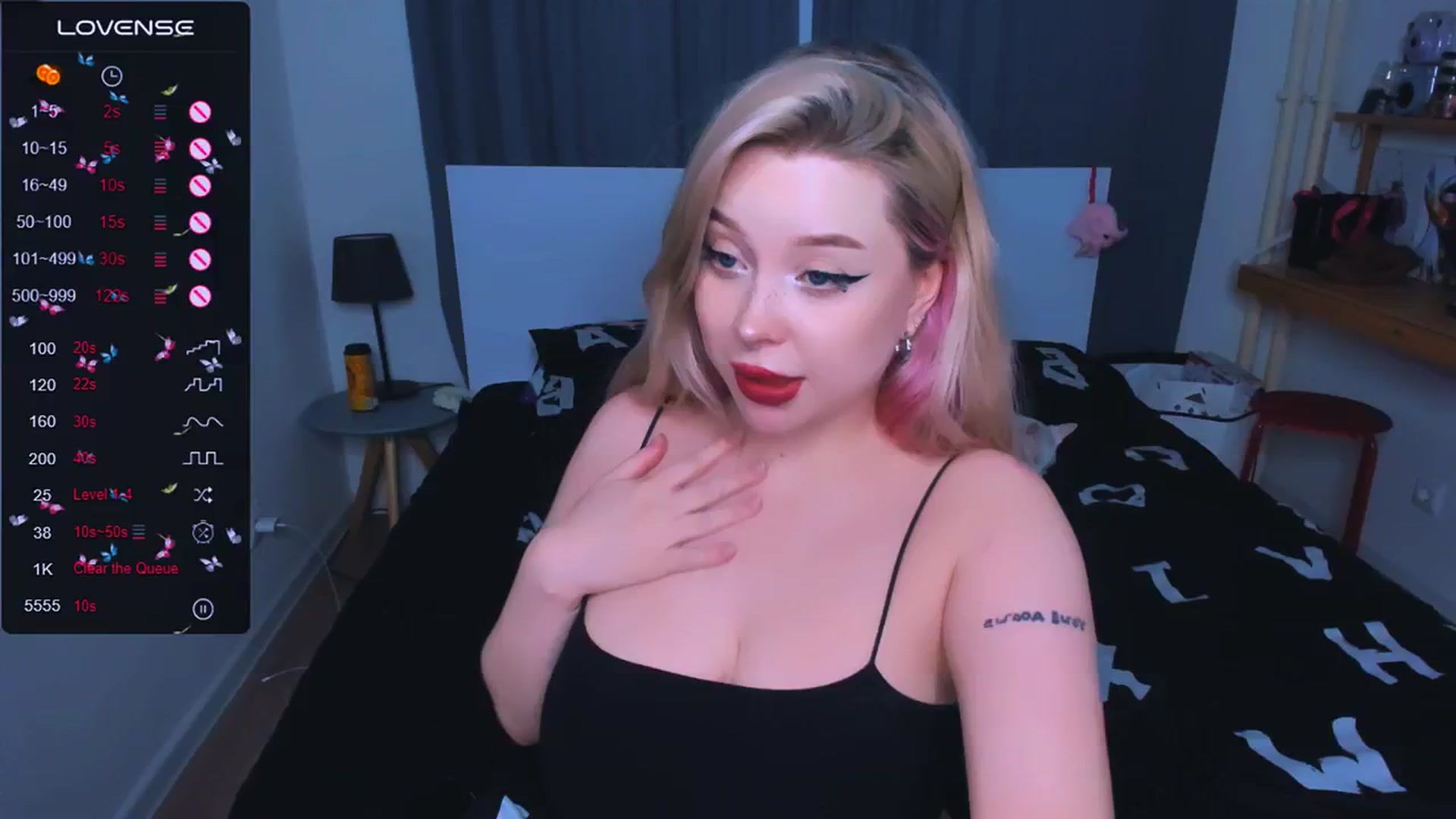 Gallery image thumbnail from MonaLauu's myfreecams stream on, 05/05/2025, 16:42 image 16 of 20