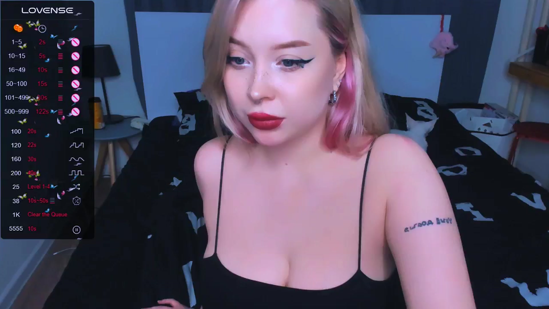 Gallery image thumbnail from MonaLauu's myfreecams stream on, 05/05/2025, 17:45 image 1 of 20
