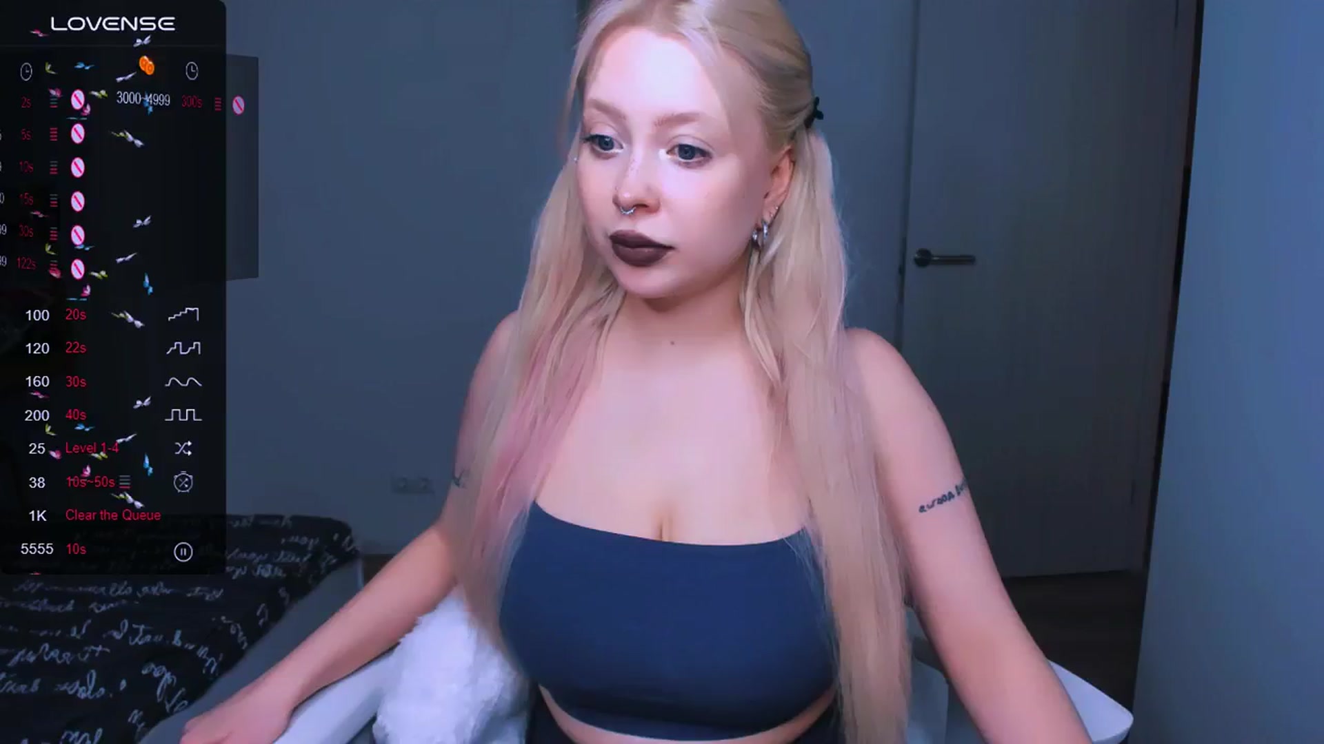 Gallery image thumbnail from MonaLauu's myfreecams stream on, 05/09/2025, 18:05 image 12 of 20