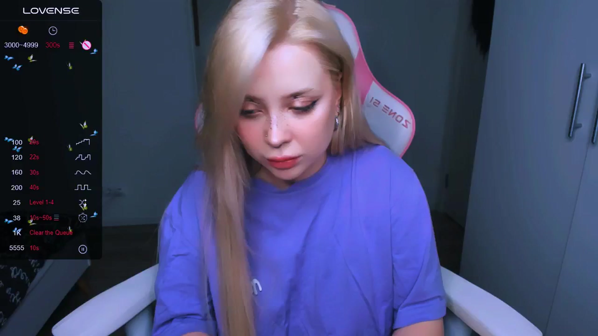 Gallery image thumbnail from MonaLauu's myfreecams stream on, 05/11/2025, 20:55 image 17 of 20