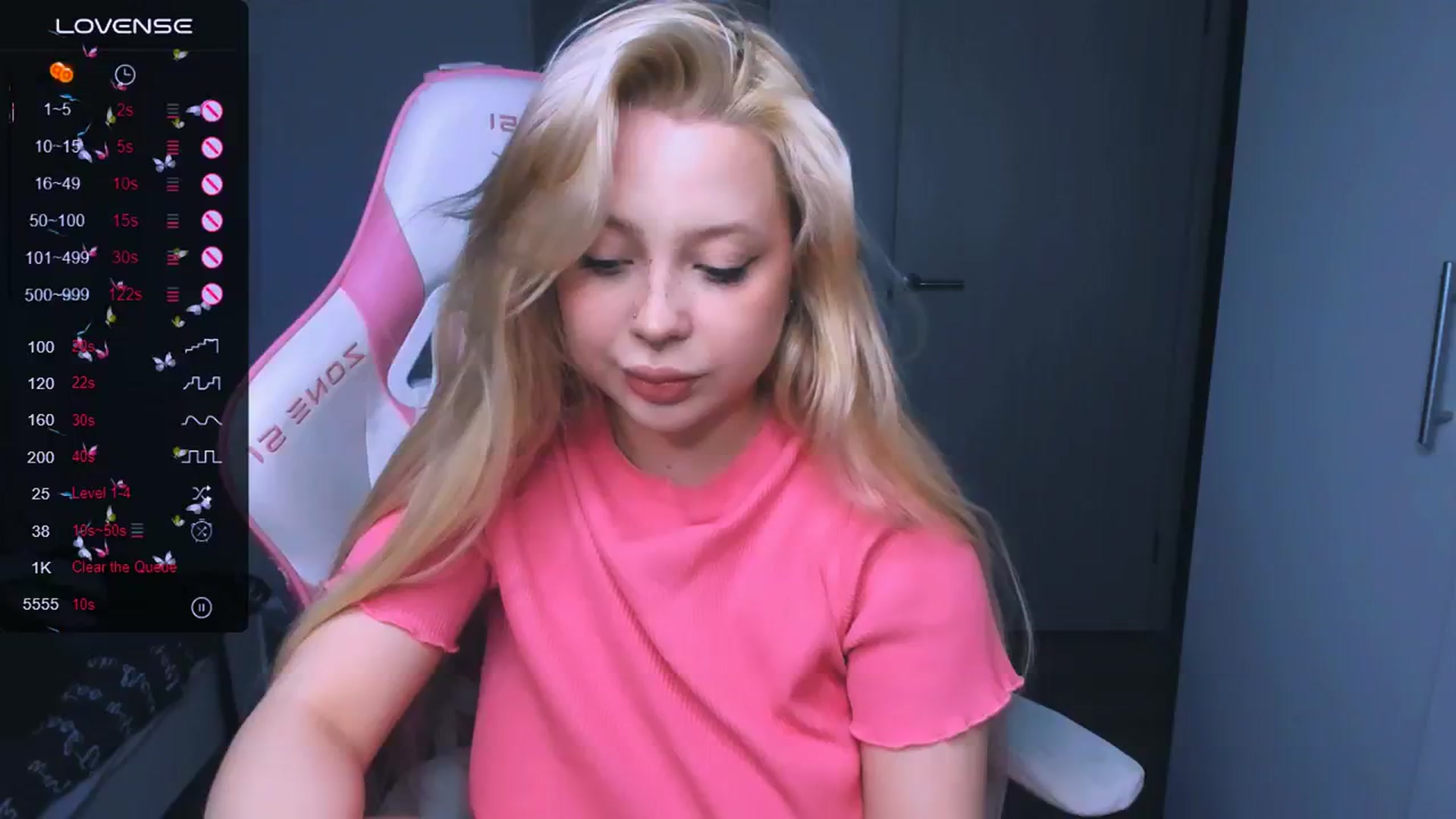 Gallery image thumbnail from MonaLauu's myfreecams stream on, 05/20/2025, 23:30 image 18 of 20