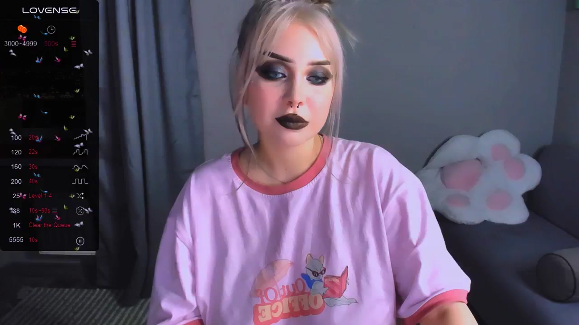 Gallery image thumbnail from MonaLauu's myfreecams stream on, 11/30/2025, 03:07 image 6 of 20