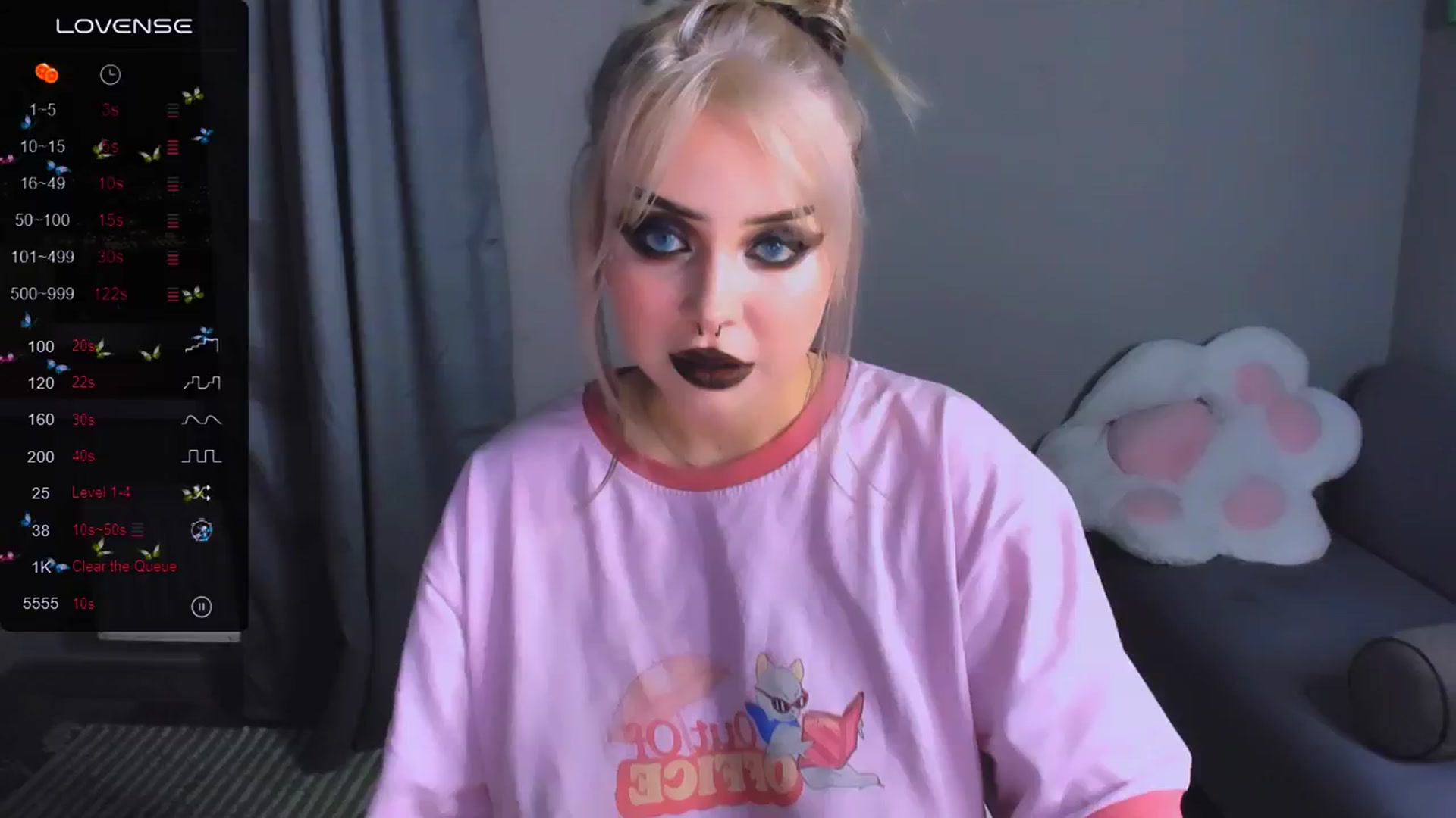 Gallery image thumbnail from MonaLauu's myfreecams stream on, 11/30/2025, 03:07 image 5 of 20