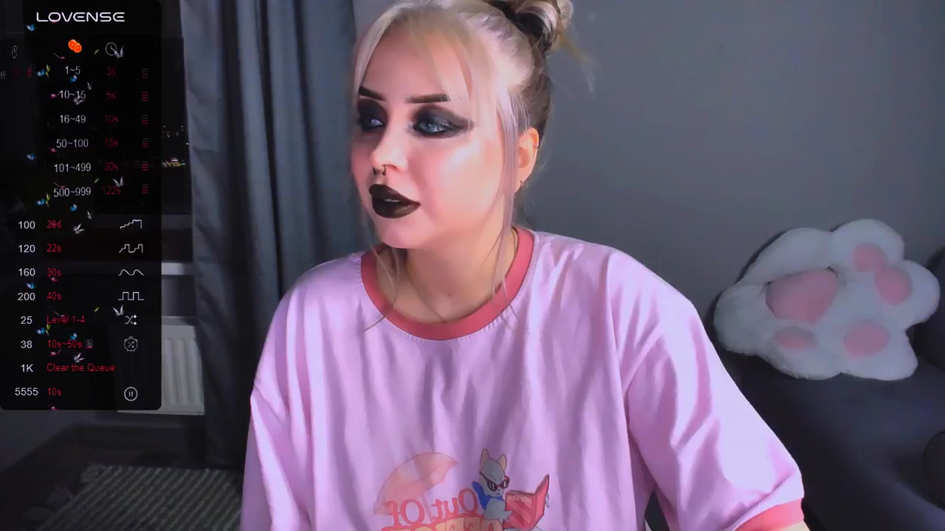 Gallery image thumbnail from MonaLauu's myfreecams stream on, 11/30/2025, 03:07 image 17 of 20