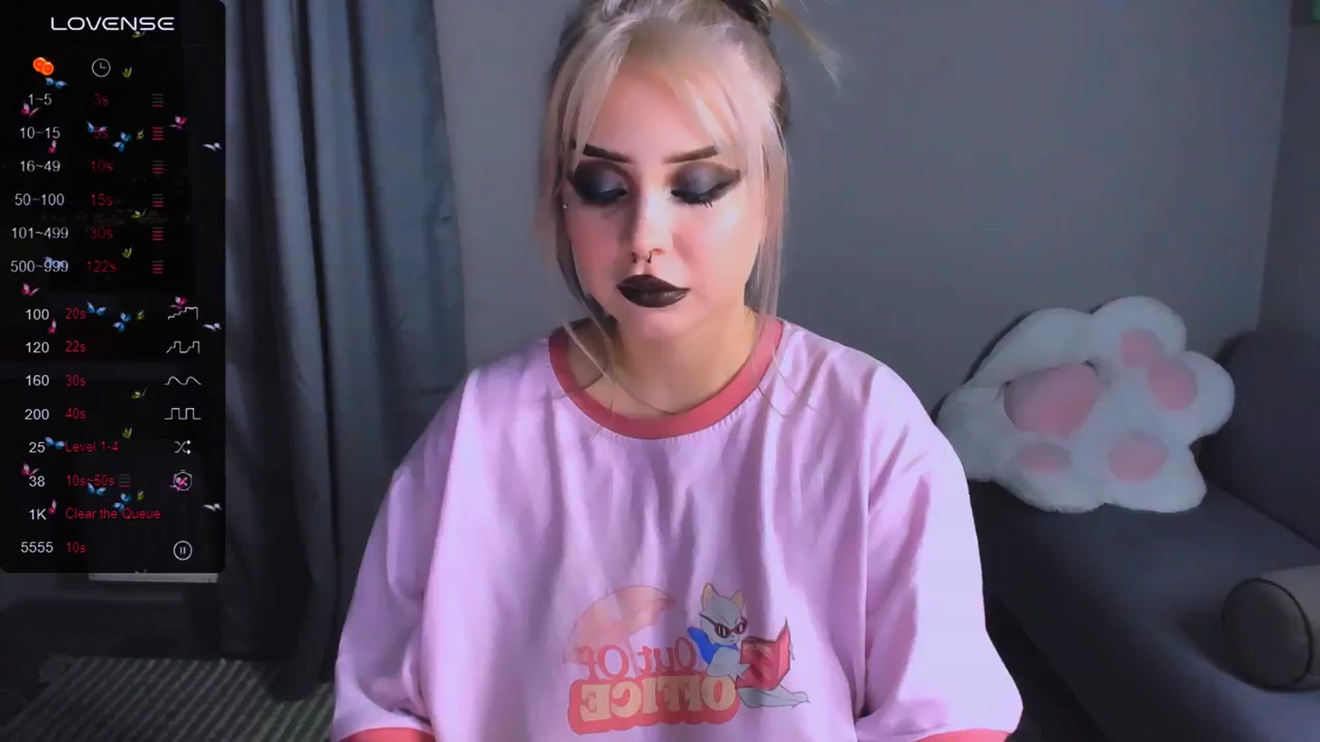 Gallery image thumbnail from MonaLauu's myfreecams stream on, 11/30/2025, 03:07 image 9 of 20