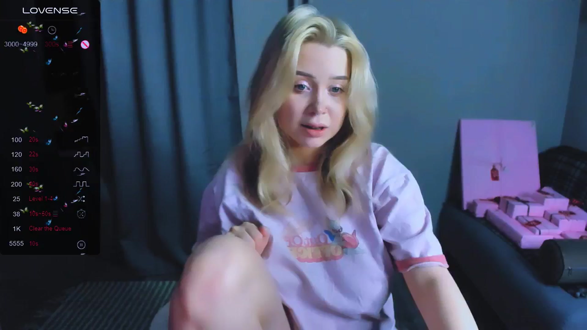Gallery image thumbnail from MonaLauu's myfreecams stream on, 12/18/2025, 20:44 image 12 of 20