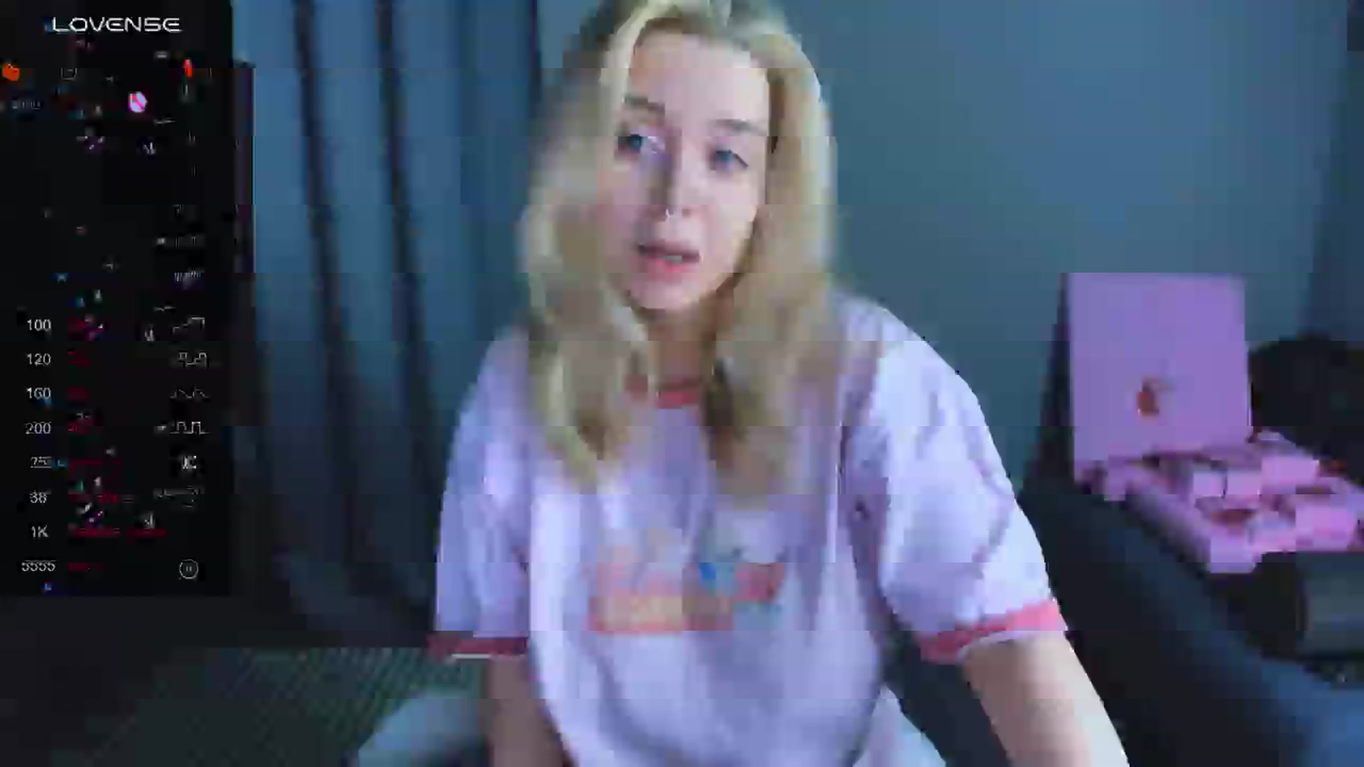 Gallery image thumbnail from MonaLauu's myfreecams stream on, 12/18/2025, 20:44 image 2 of 20