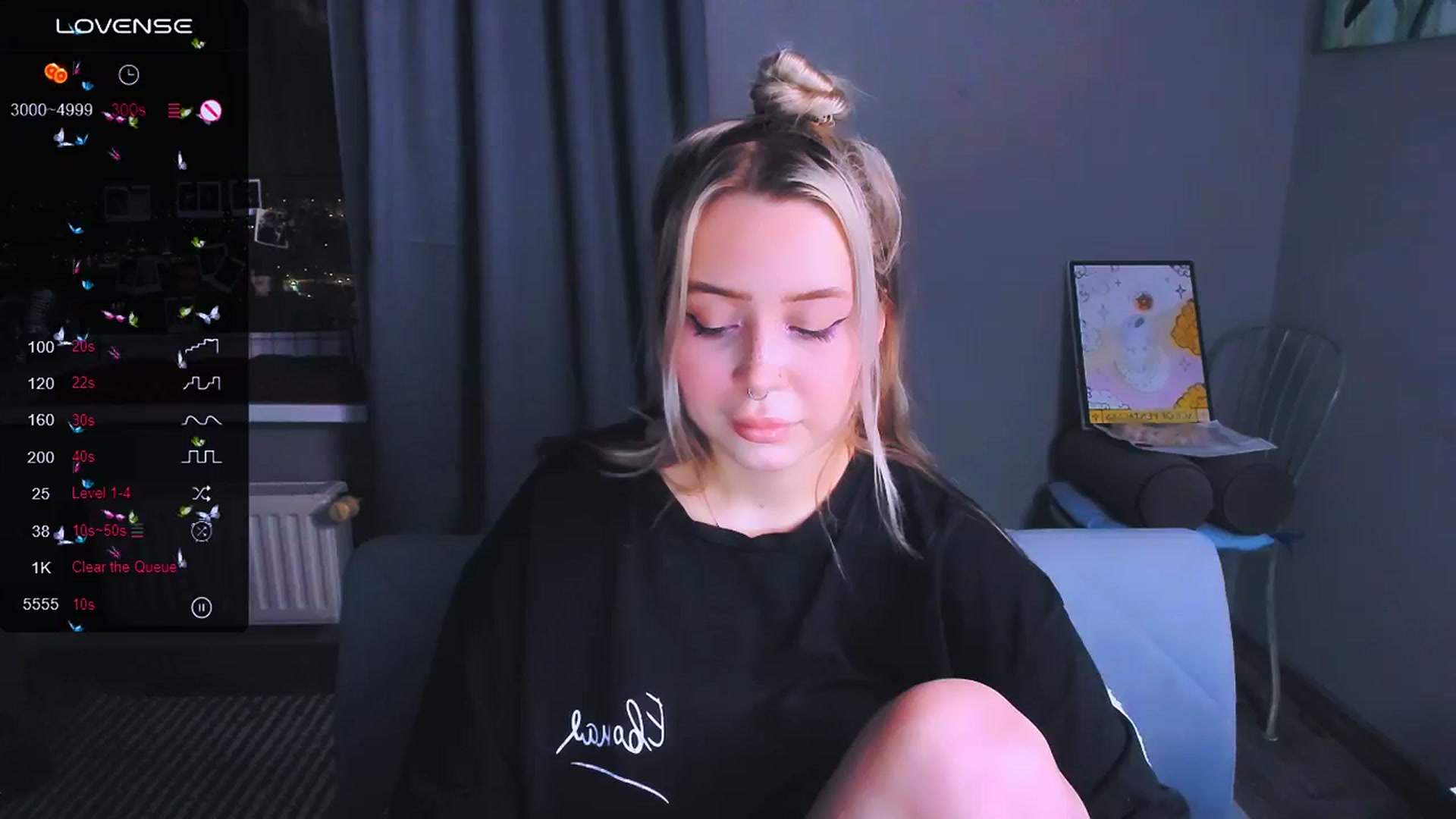 Gallery image thumbnail from MonaLauu's myfreecams stream on, 02/06/2026, 24:46 image 18 of 20