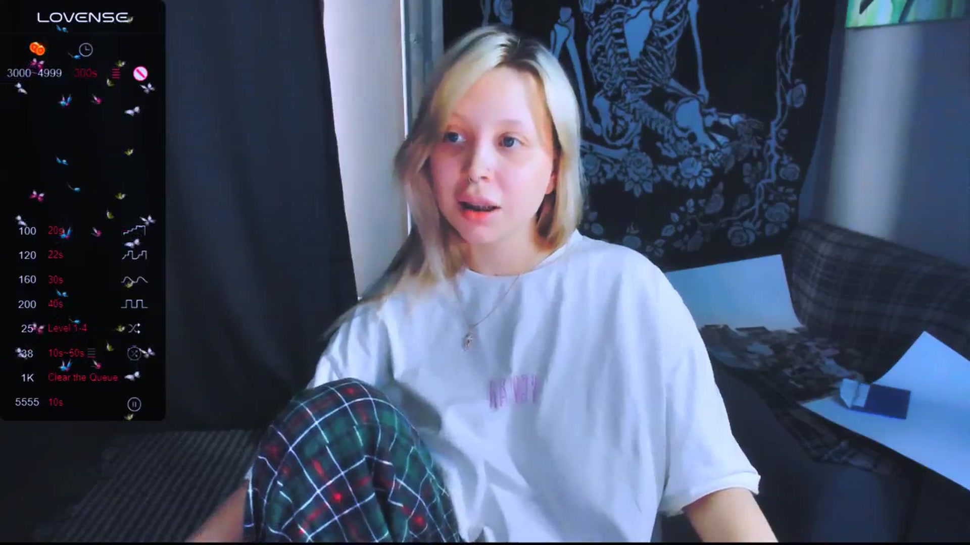 Gallery image thumbnail from MonaLauu's myfreecams stream on, 02/11/2026, 10:37 image 12 of 20