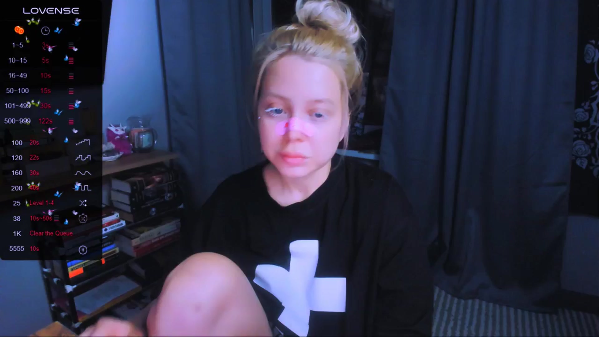 Gallery image thumbnail from MonaLauu's myfreecams stream on, 03/20/2026, 24:58 image 9 of 20