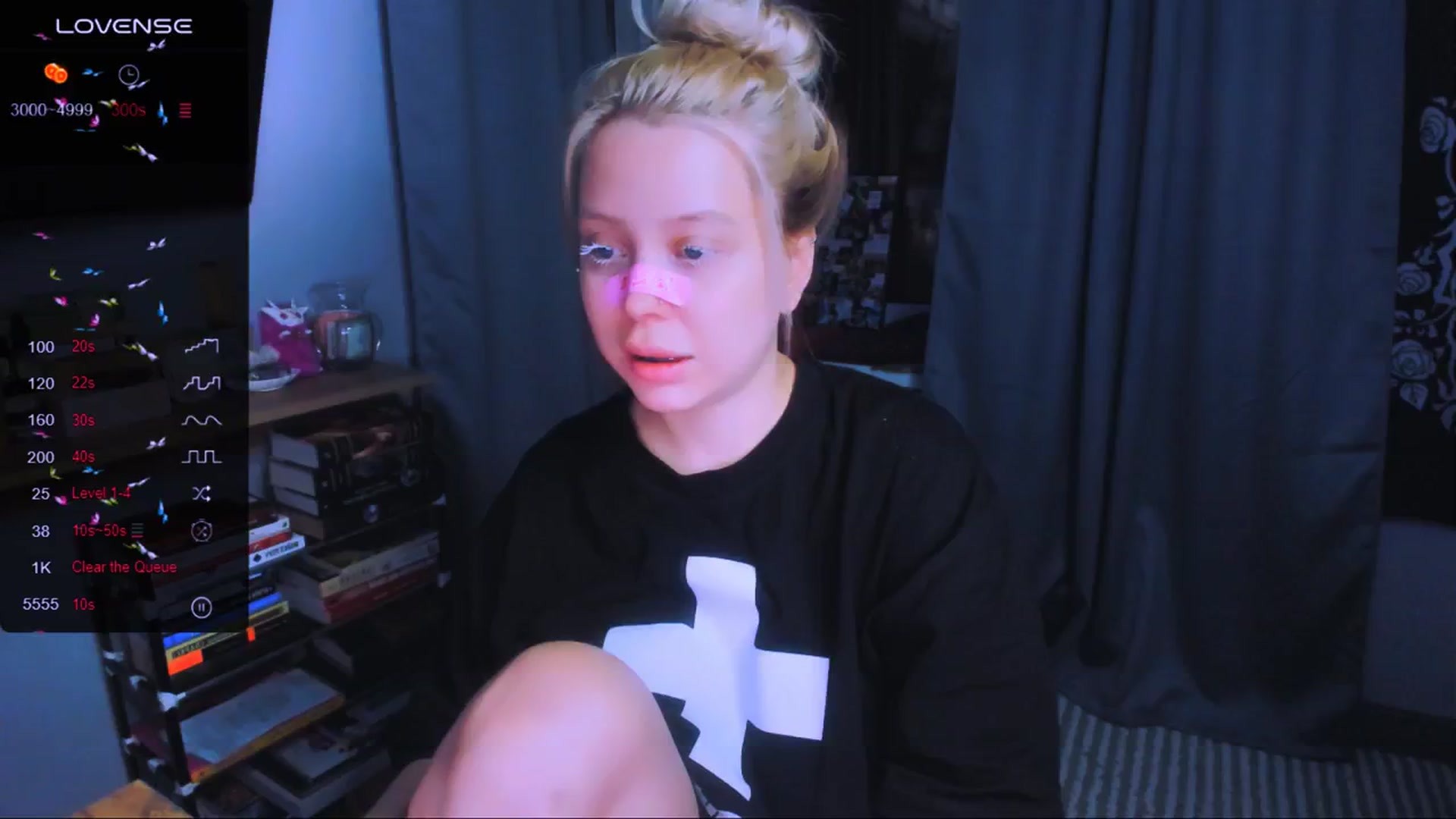 Gallery image thumbnail from MonaLauu's myfreecams stream on, 03/20/2026, 24:58 image 3 of 20