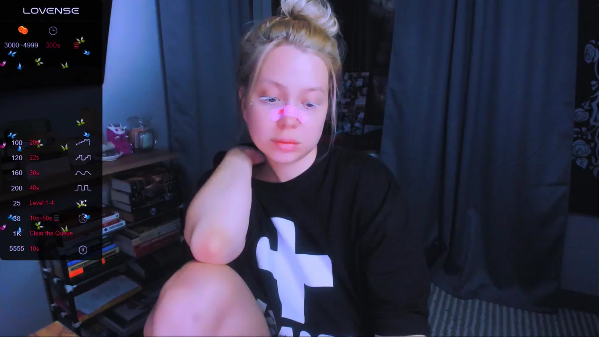 Gallery image thumbnail from MonaLauu's myfreecams stream on, 03/20/2026, 24:58 image 4 of 20