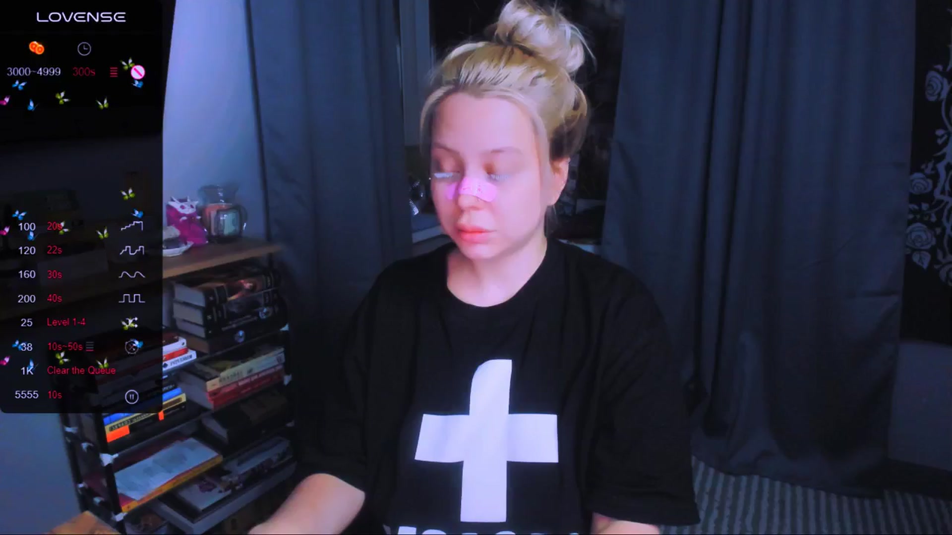 Gallery image thumbnail from MonaLauu's myfreecams stream on, 03/20/2026, 01:25 image 16 of 20