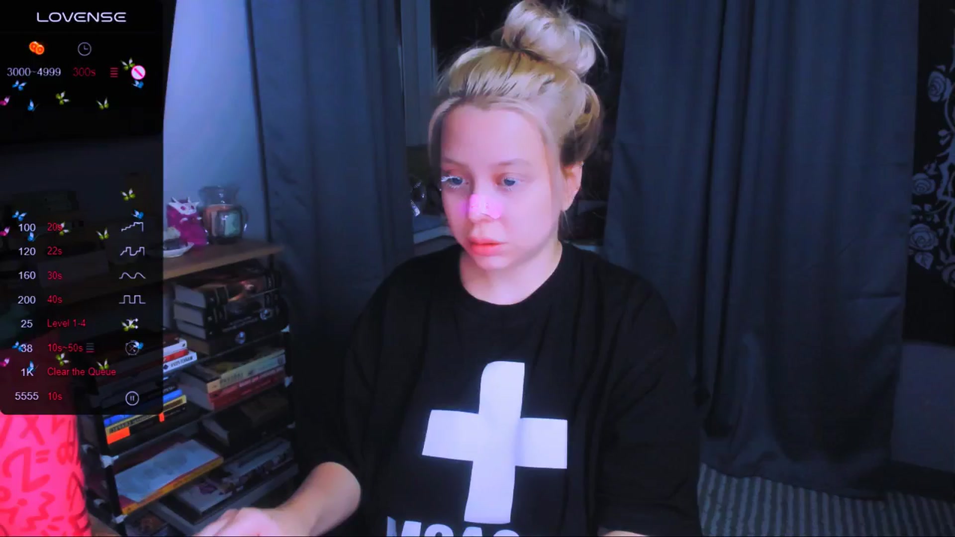 Gallery image thumbnail from MonaLauu's myfreecams stream on, 03/20/2026, 01:25 image 18 of 20