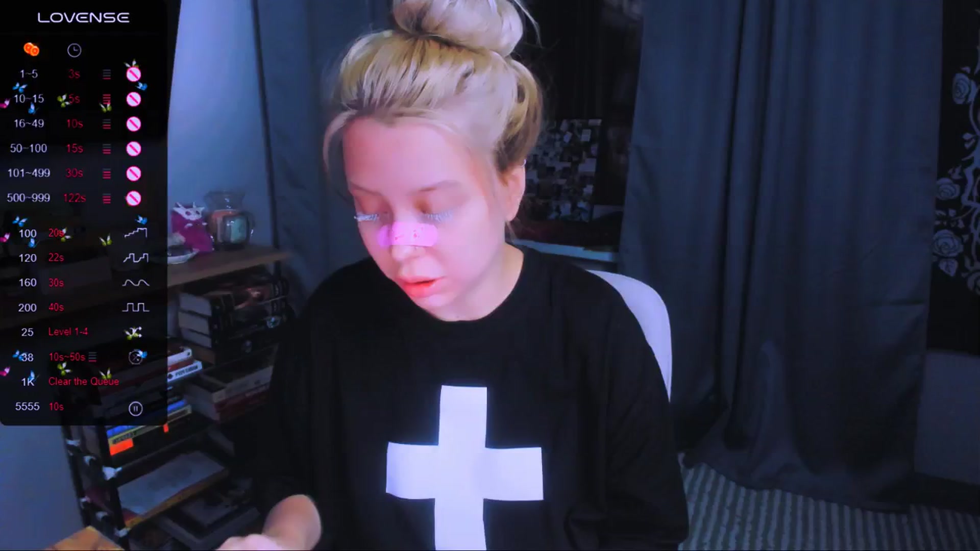 Gallery image thumbnail from MonaLauu's myfreecams stream on, 03/20/2026, 01:25 image 10 of 20