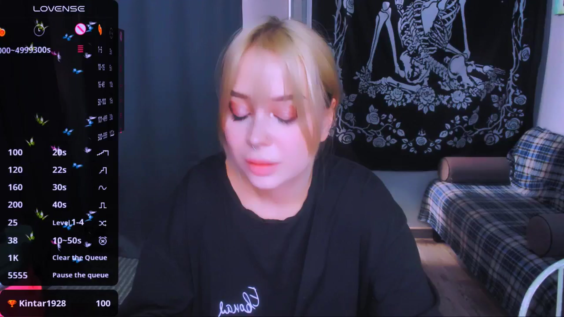 Gallery image thumbnail from MonaLauu's myfreecams stream on, 03/31/2026, 09:37 image 11 of 20