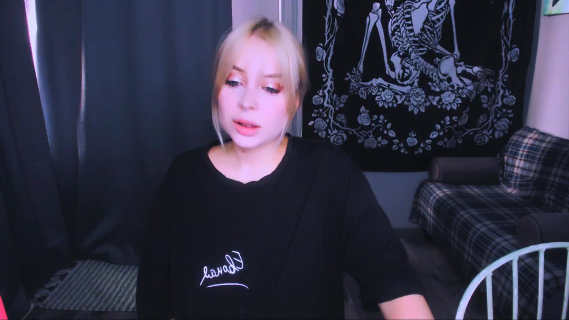 Gallery image thumbnail from MonaLauu's myfreecams stream on, 03/31/2026, 09:37 image 4 of 20