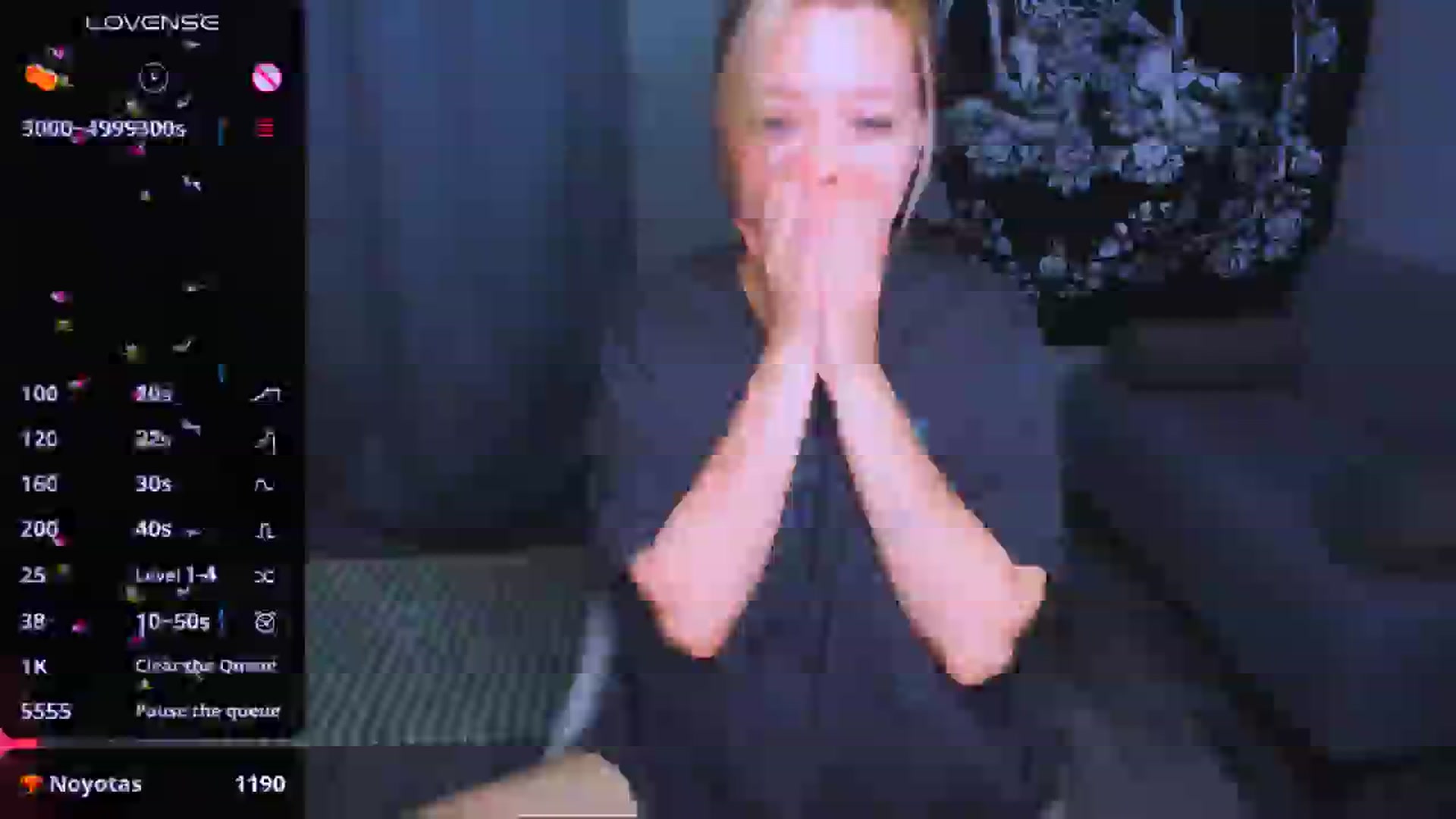 Gallery image thumbnail from MonaLauu's myfreecams stream on, 04/15/2026, 03:21 image 13 of 20