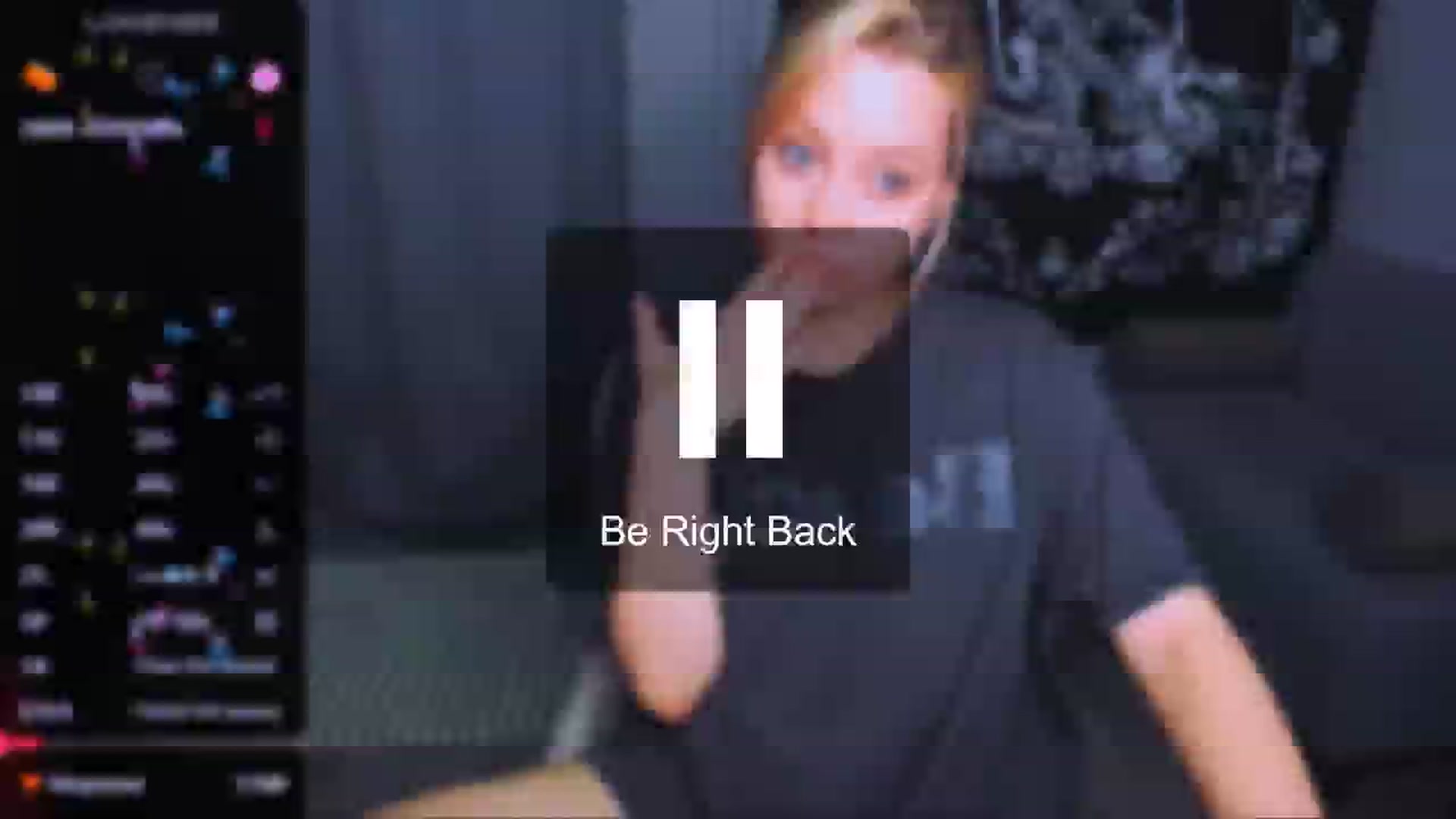Gallery image thumbnail from MonaLauu's myfreecams stream on, 04/15/2026, 03:21 image 18 of 20