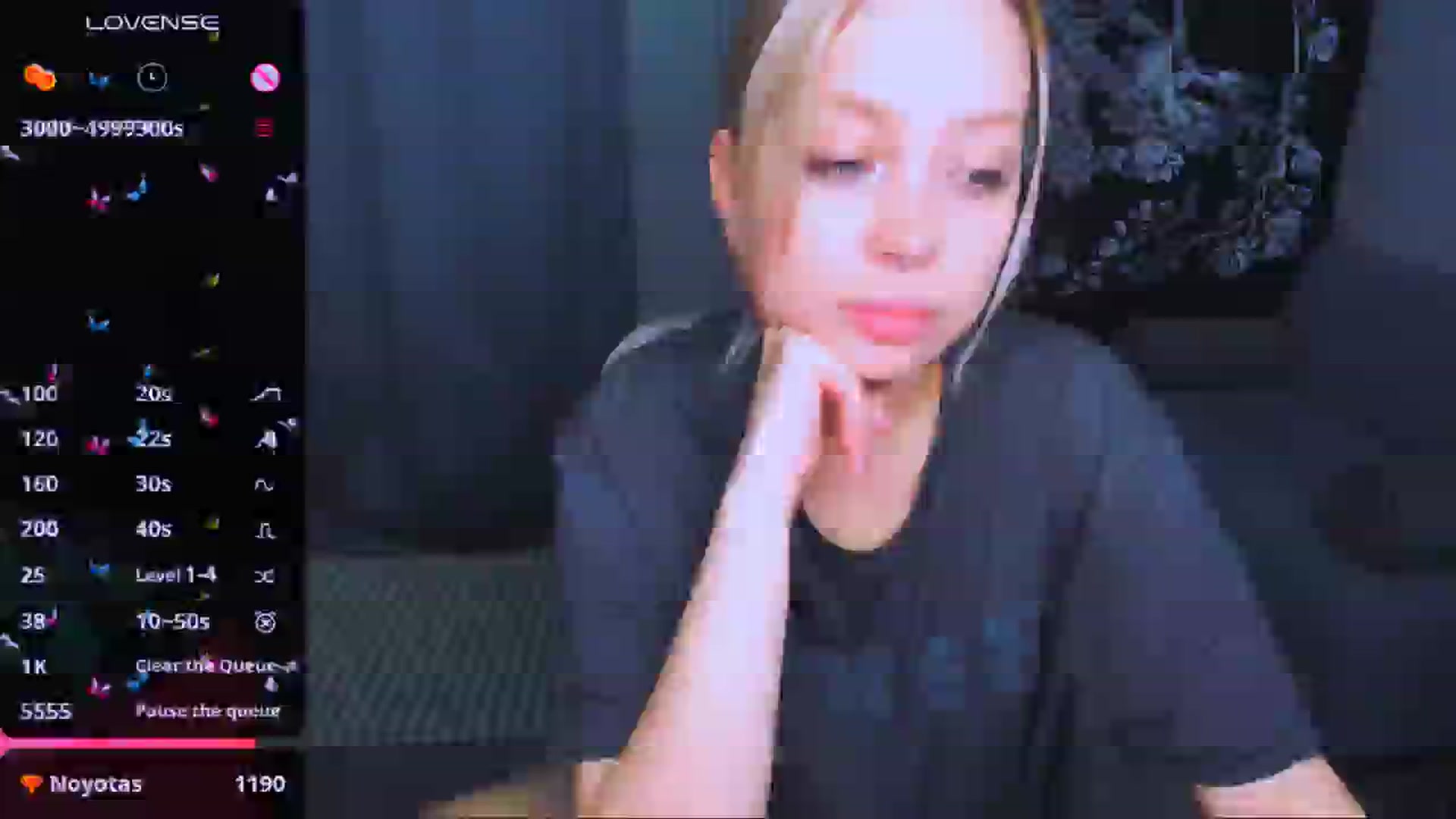Gallery image thumbnail from MonaLauu's myfreecams stream on, 04/15/2026, 03:21 image 11 of 20