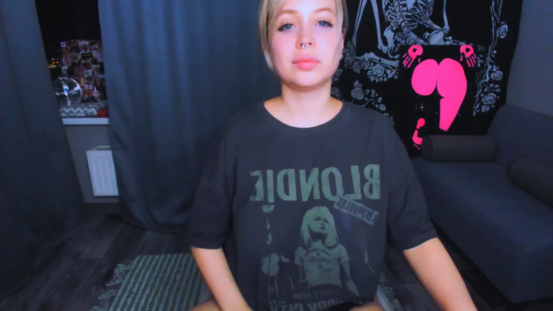 Gallery image thumbnail from MonaLauu's myfreecams stream on, 04/24/2026, 21:56 image 12 of 20