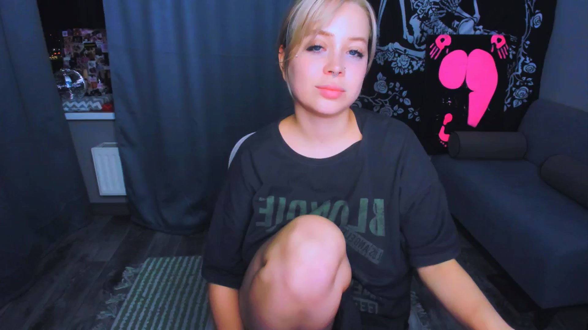 Gallery image thumbnail from MonaLauu's myfreecams stream on, 04/24/2026, 21:56 image 9 of 20