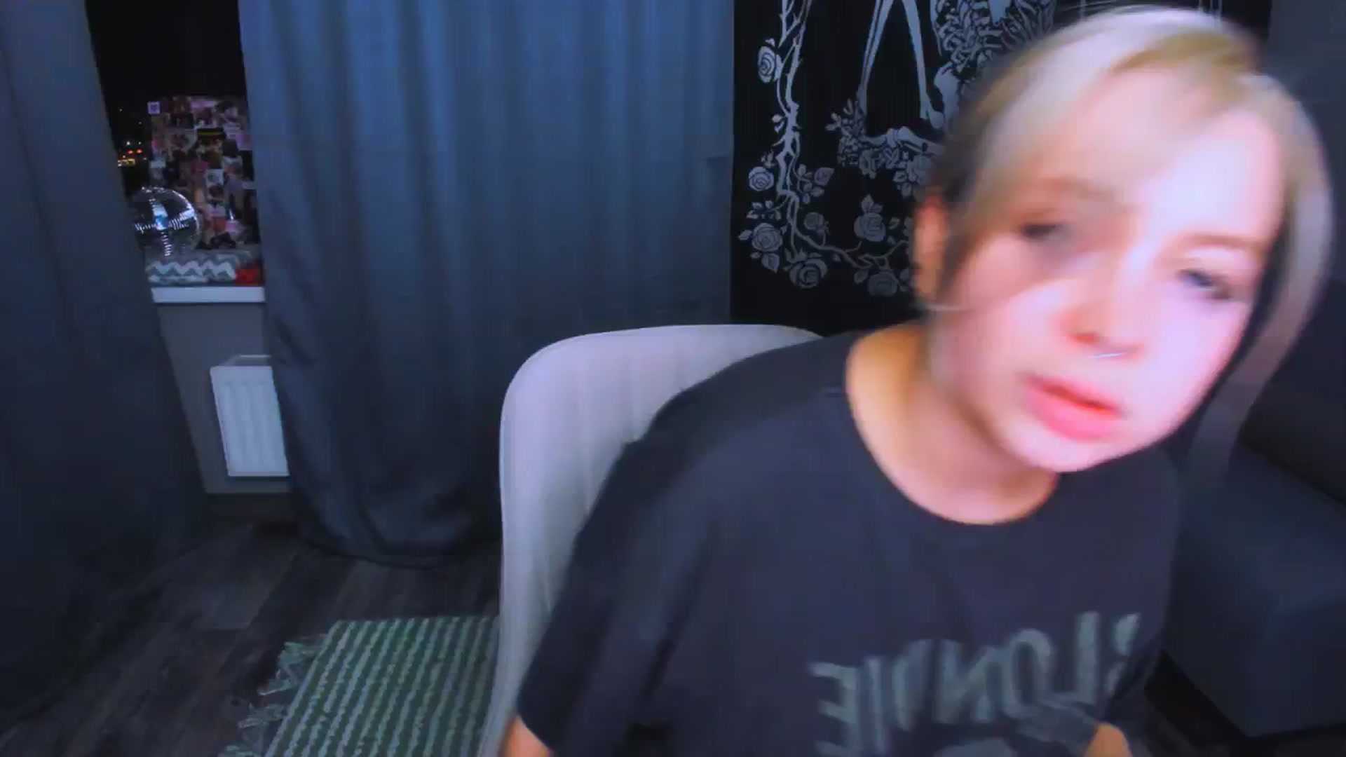 Gallery image thumbnail from MonaLauu's myfreecams stream on, 04/24/2026, 21:56 image 14 of 20