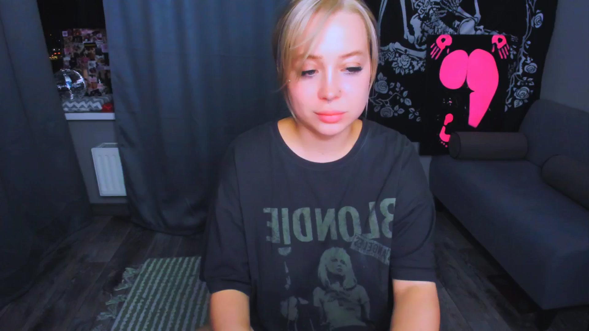 Gallery image thumbnail from MonaLauu's myfreecams stream on, 04/24/2026, 21:56 image 6 of 20