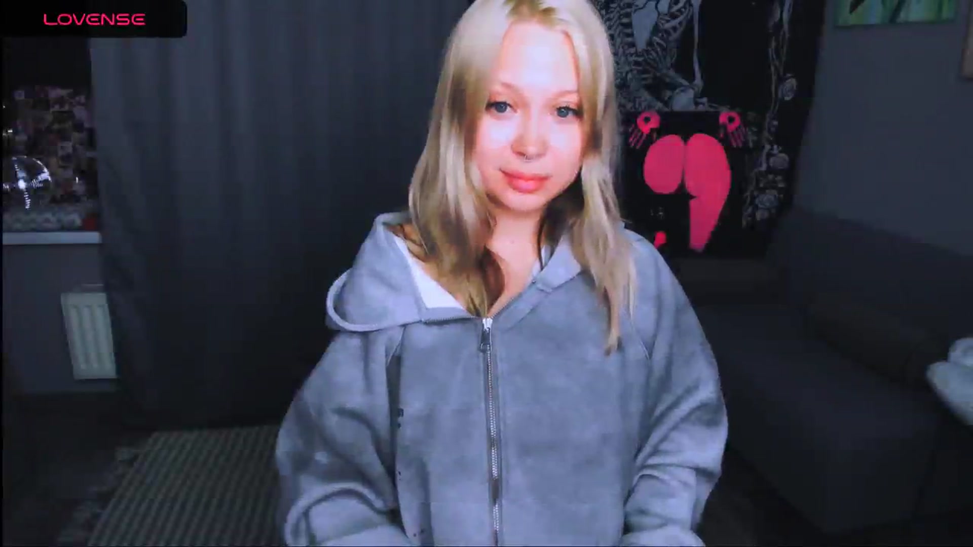 Gallery image thumbnail from MonaLauu's myfreecams stream on, 04/29/2026, 01:34 image 3 of 20