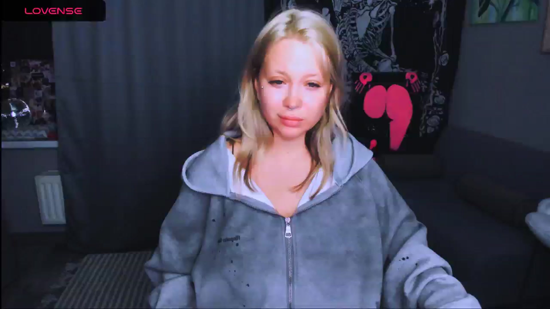 Gallery image thumbnail from MonaLauu's myfreecams stream on, 04/29/2026, 01:34 image 2 of 20