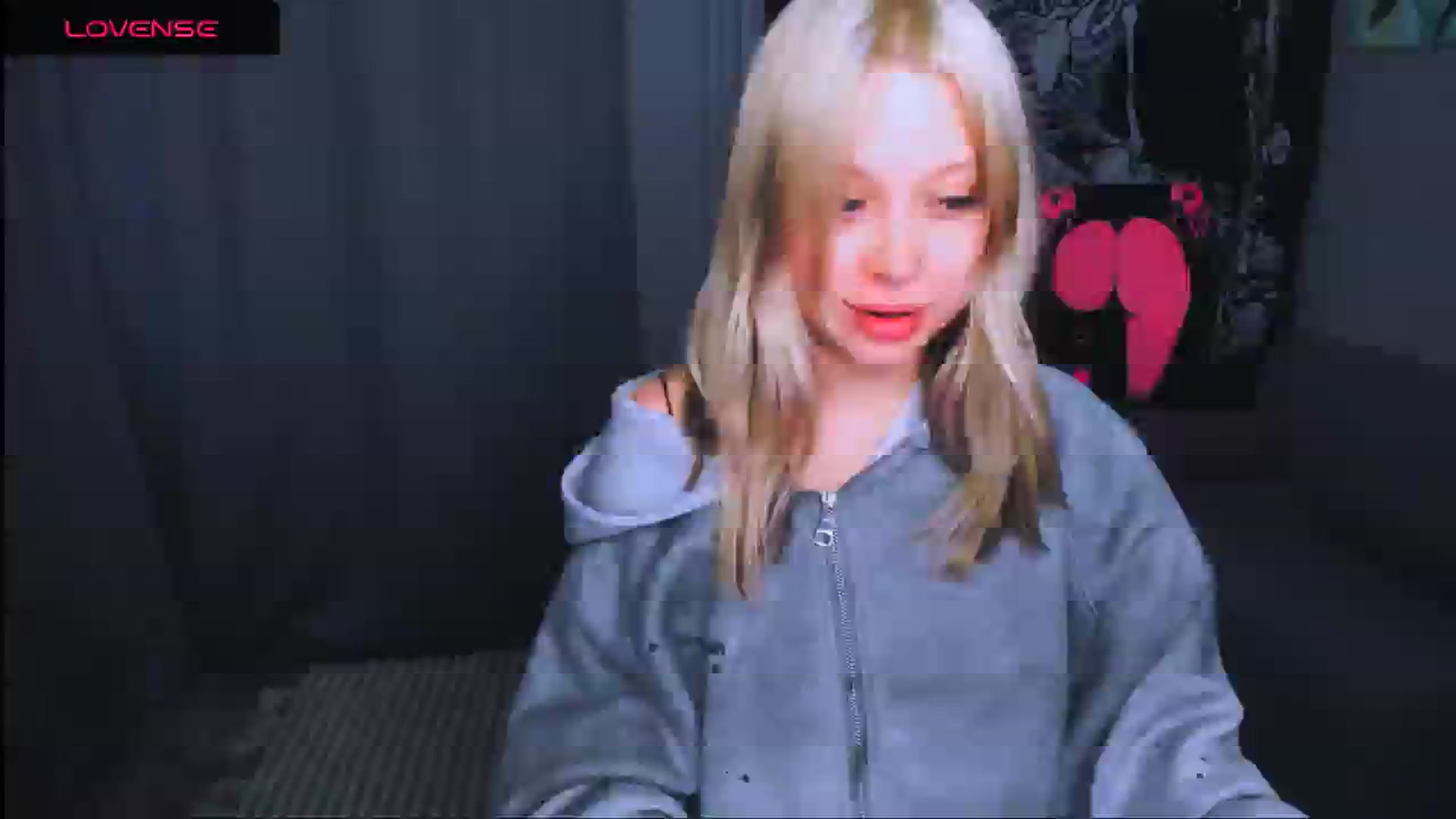 Gallery image thumbnail from MonaLauu's myfreecams stream on, 04/29/2026, 02:20 image 12 of 20