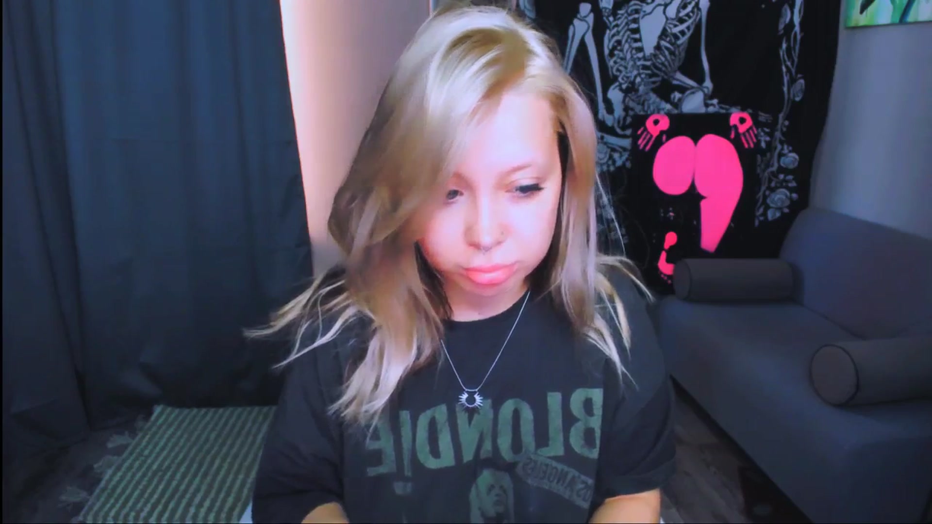 Gallery image thumbnail from MonaLauu's myfreecams stream on, 05/02/2026, 03:31 image 9 of 20