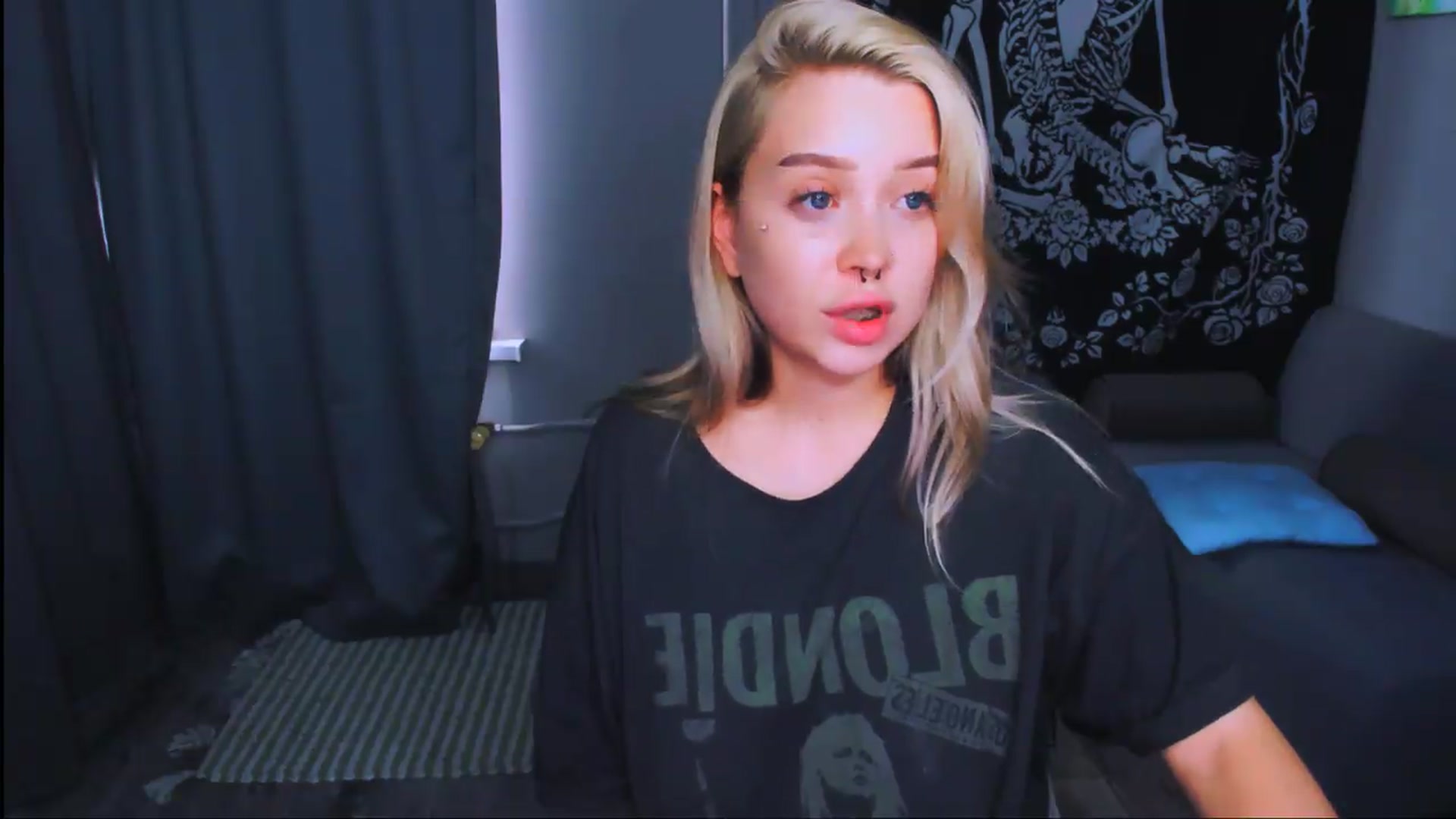 Gallery image thumbnail from MonaLauu's myfreecams stream on, 05/27/2026, 14:10 image 11 of 20