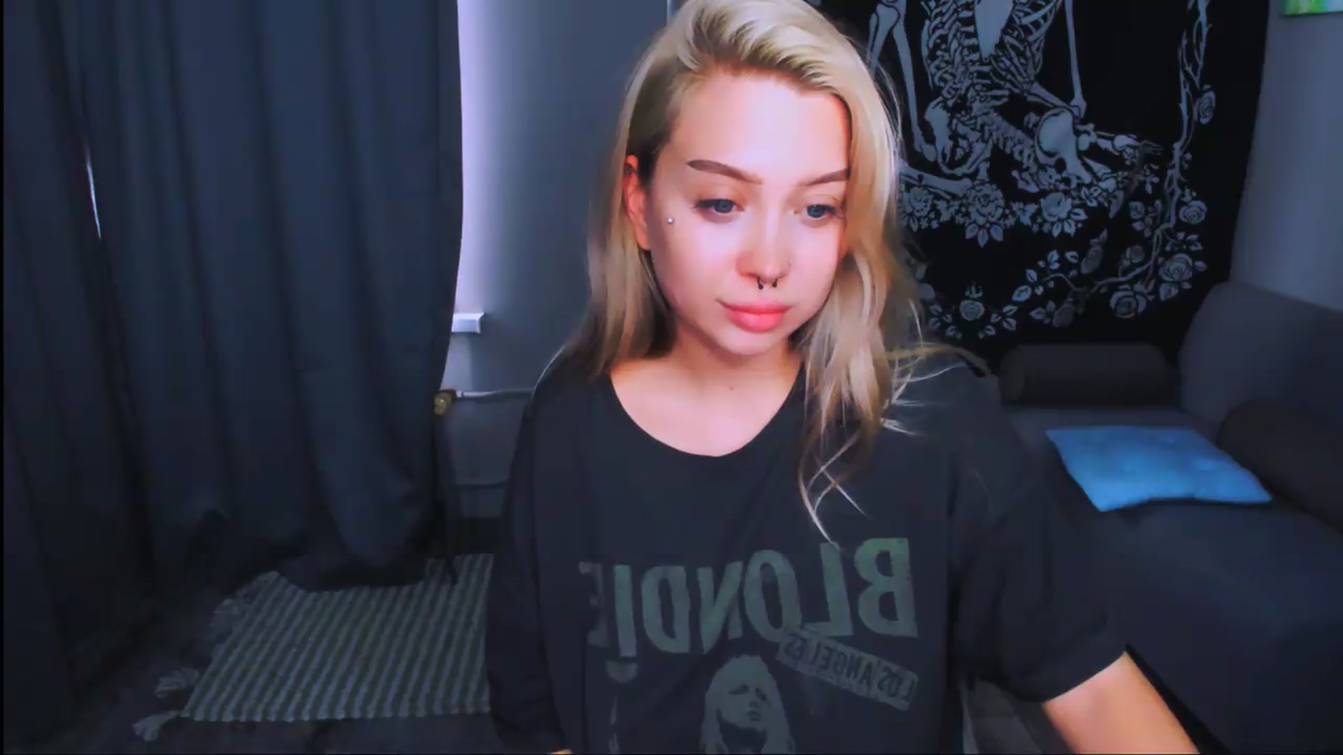 Gallery image thumbnail from MonaLauu's myfreecams stream on, 05/27/2026, 14:10 image 8 of 20