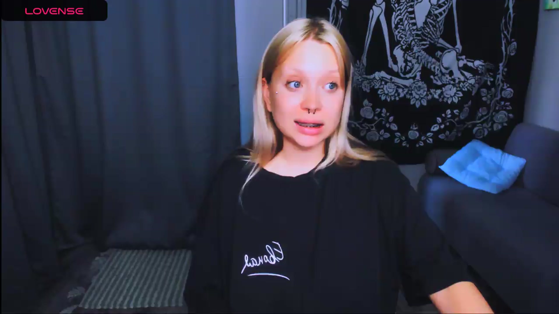 Gallery image thumbnail from MonaLauu's myfreecams stream on, 05/29/2026, 14:52 image 10 of 20